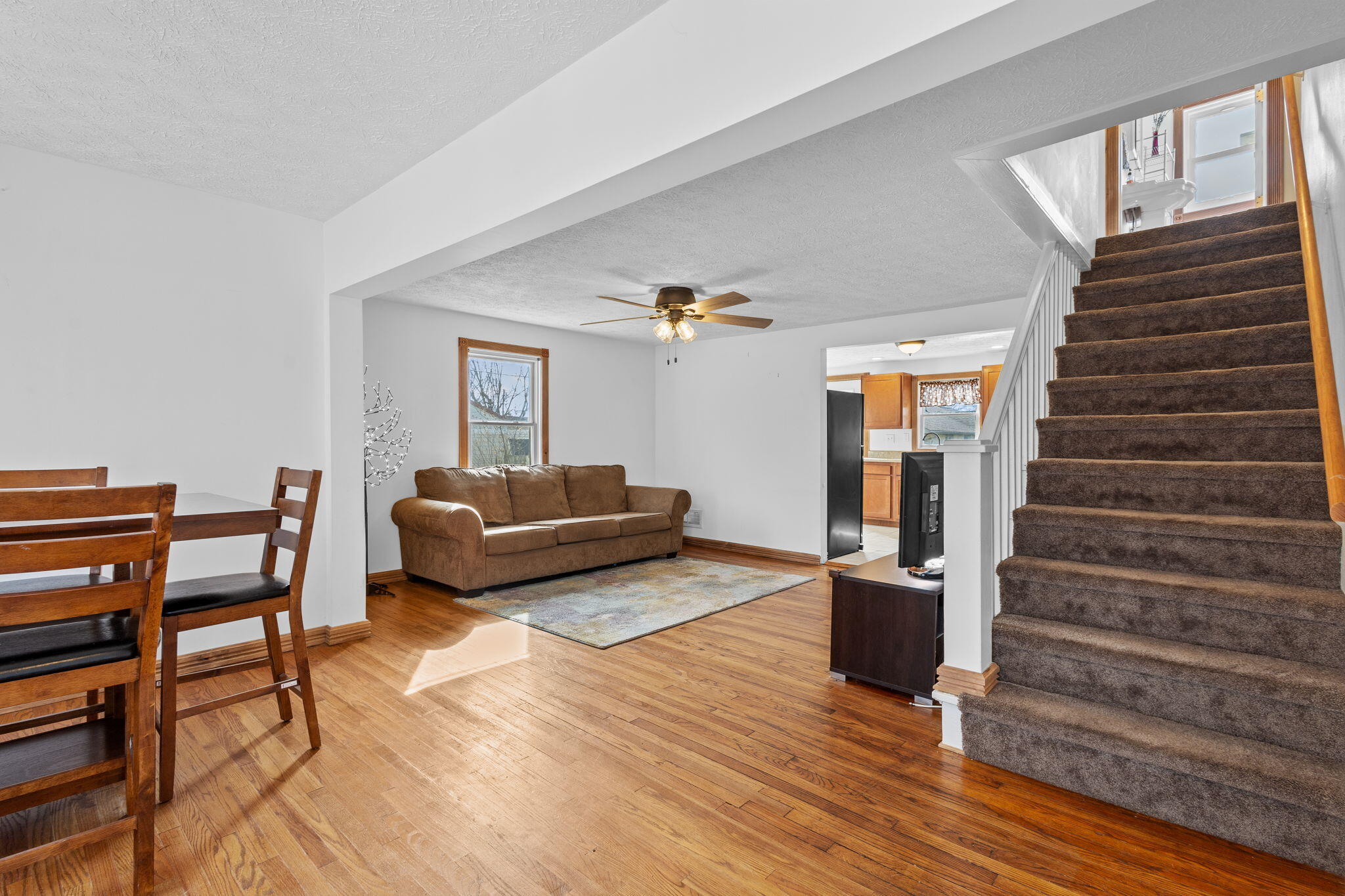 822 E Jefferson Avenue