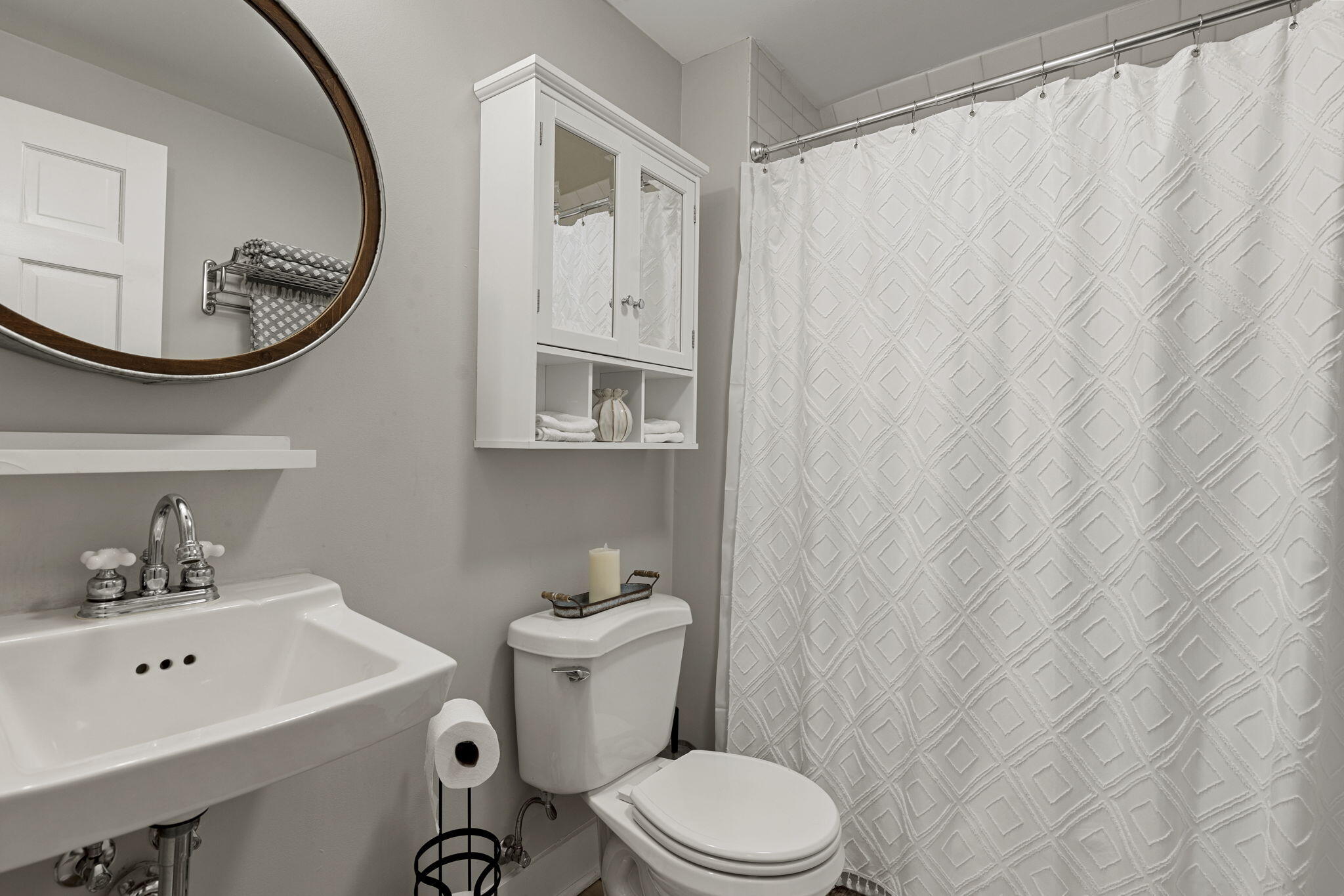 8 Tryon Farm Lane Unit: F8