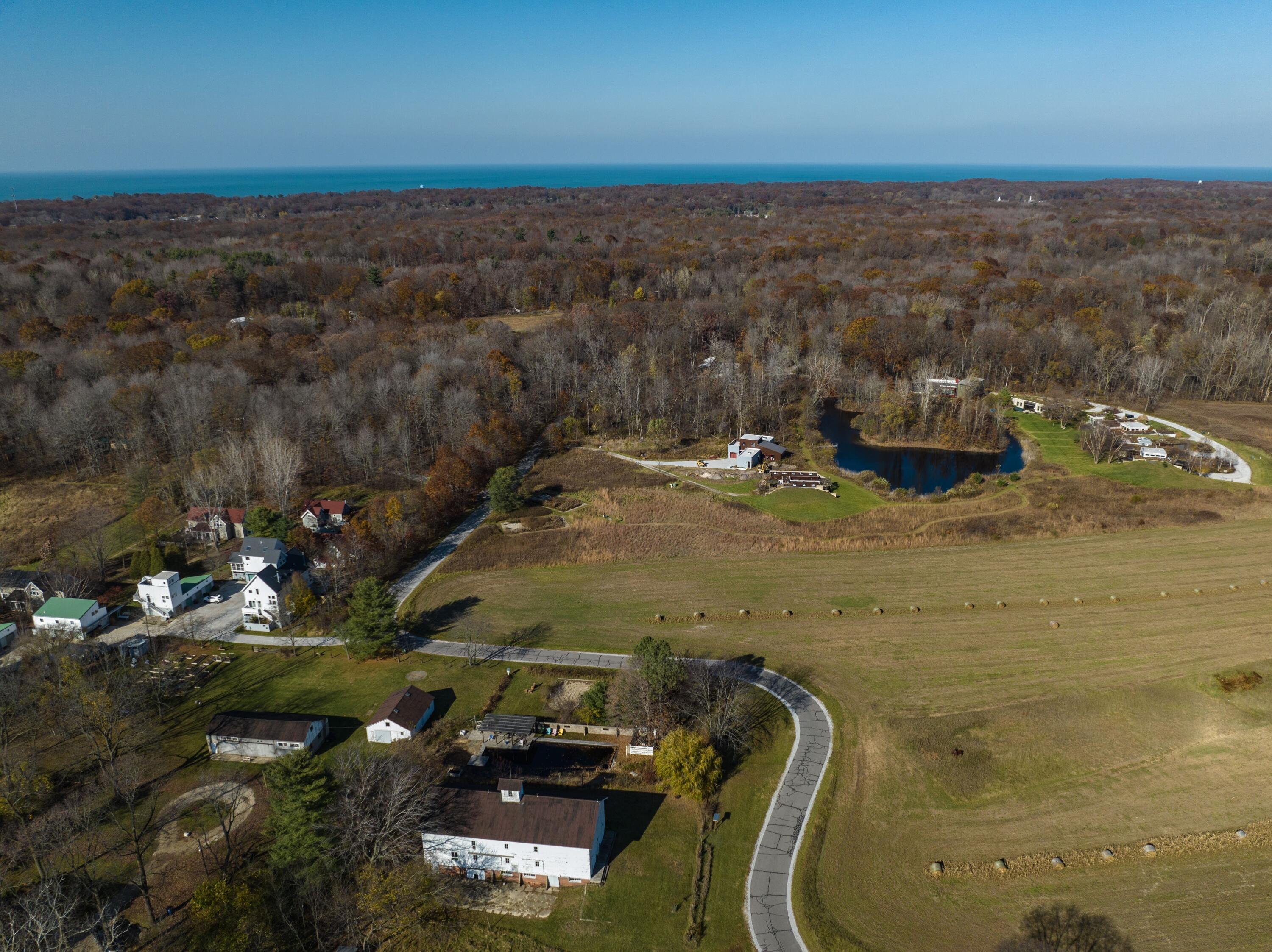 8 Tryon Farm Lane Unit: F8