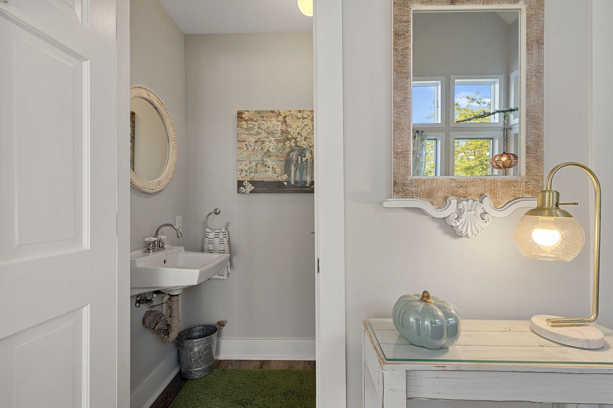 8 Tryon Farm Lane Unit: F8