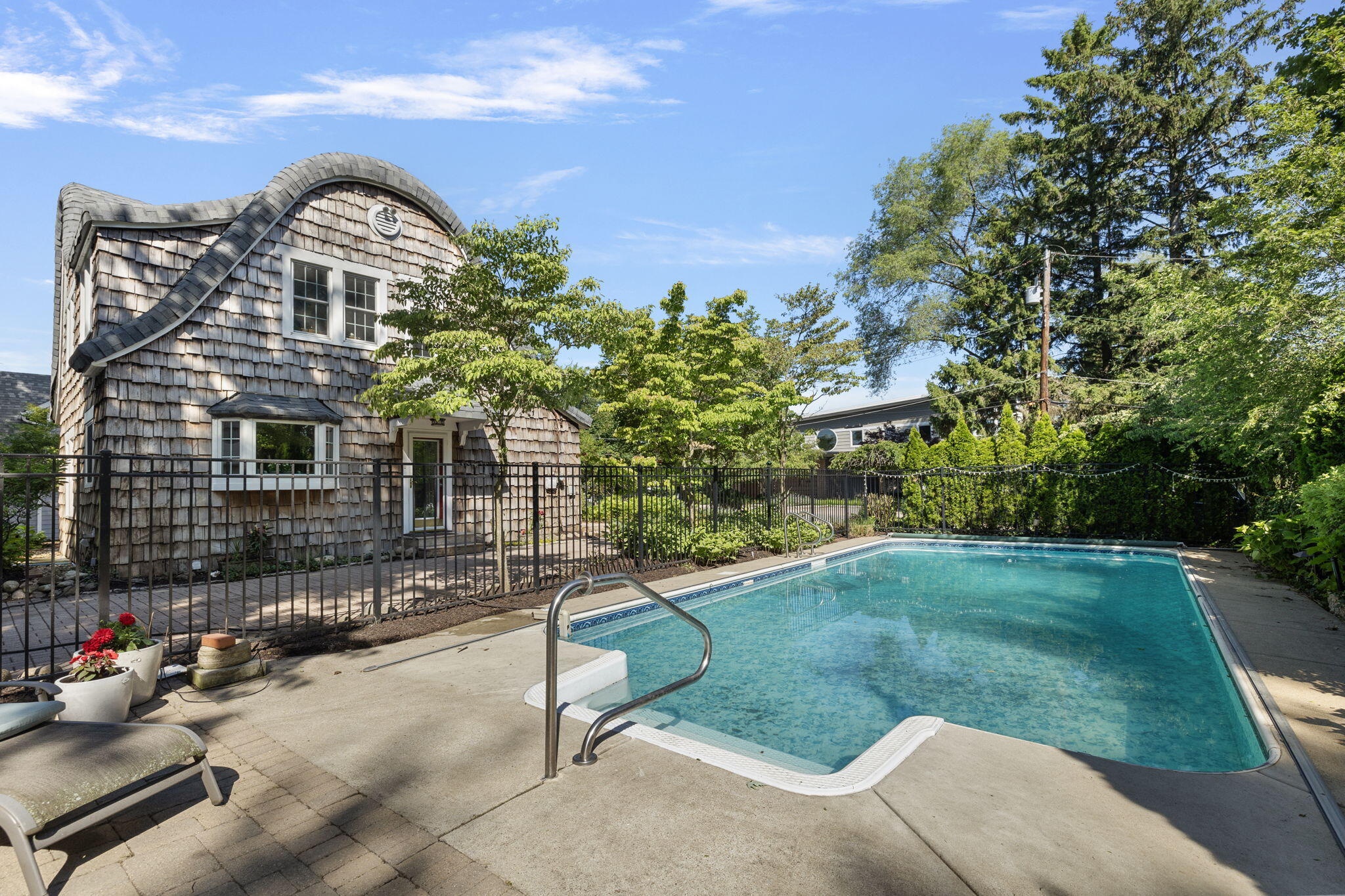 2025 Silvertip Lane