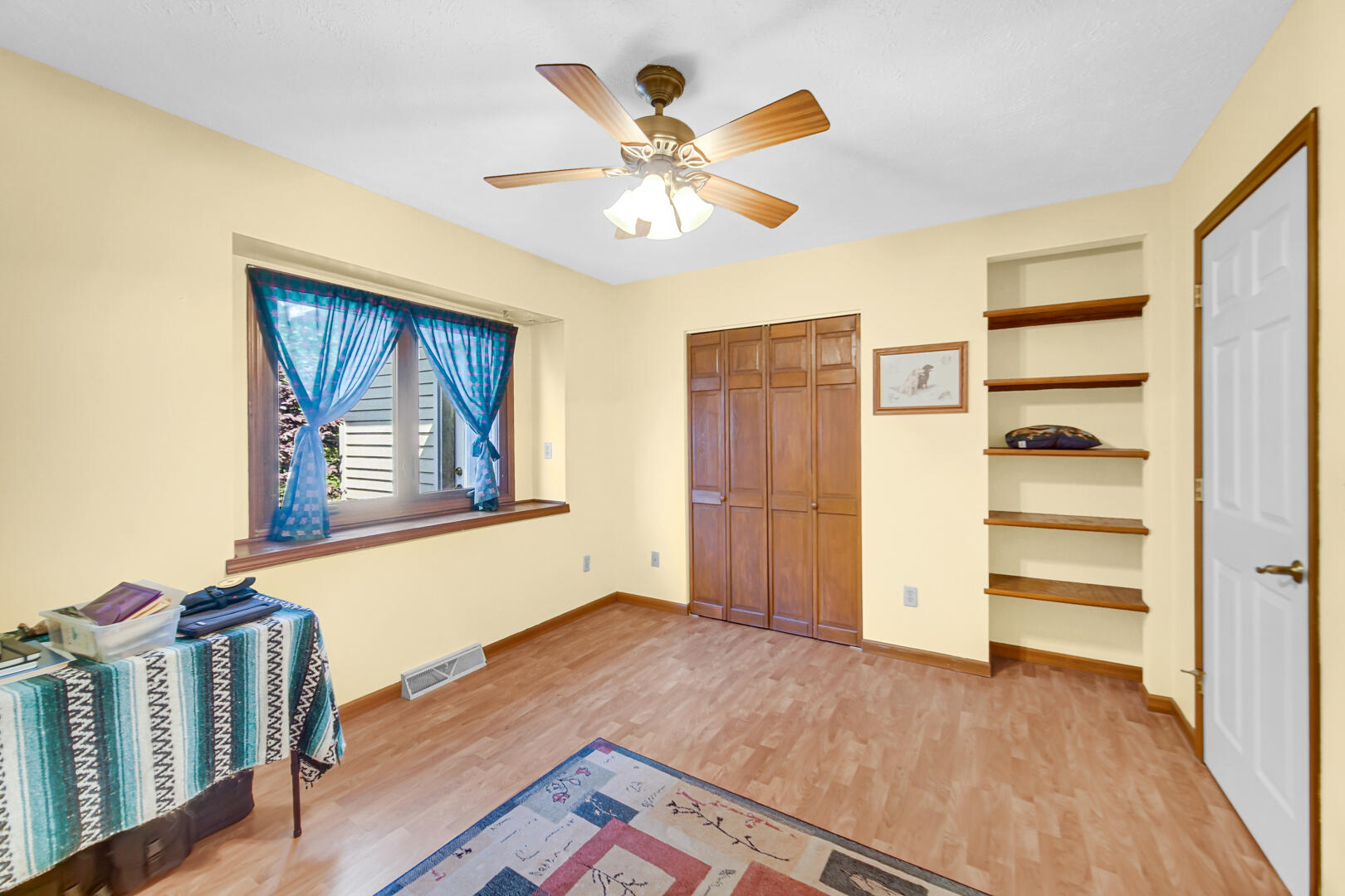 2400 Superior Street