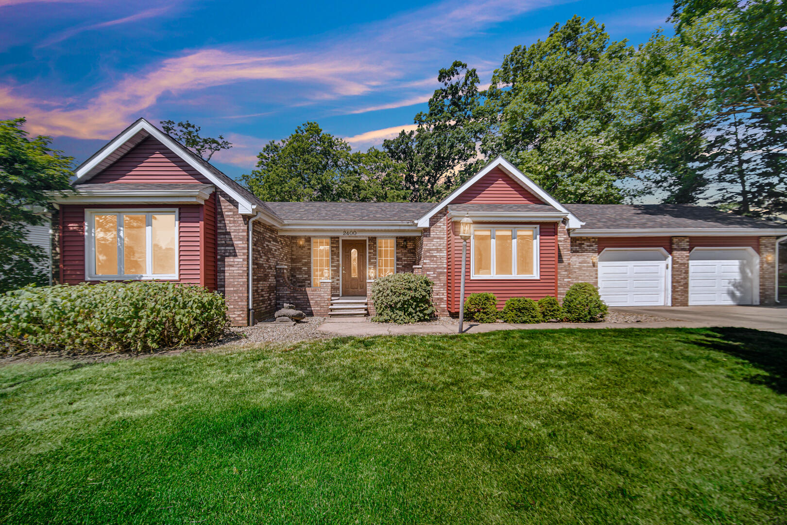 2400 Superior Street