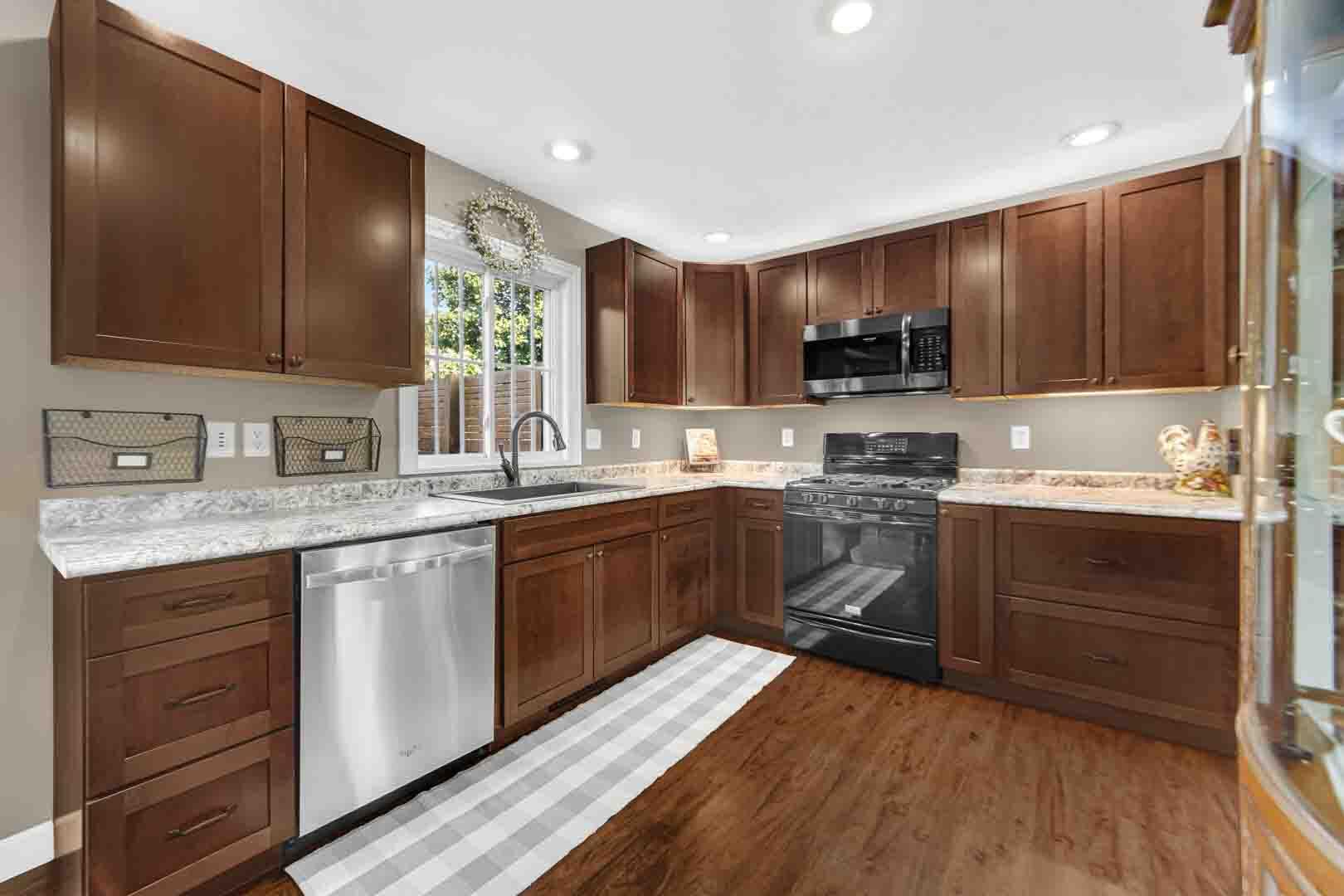 33836 Ferncrest Court