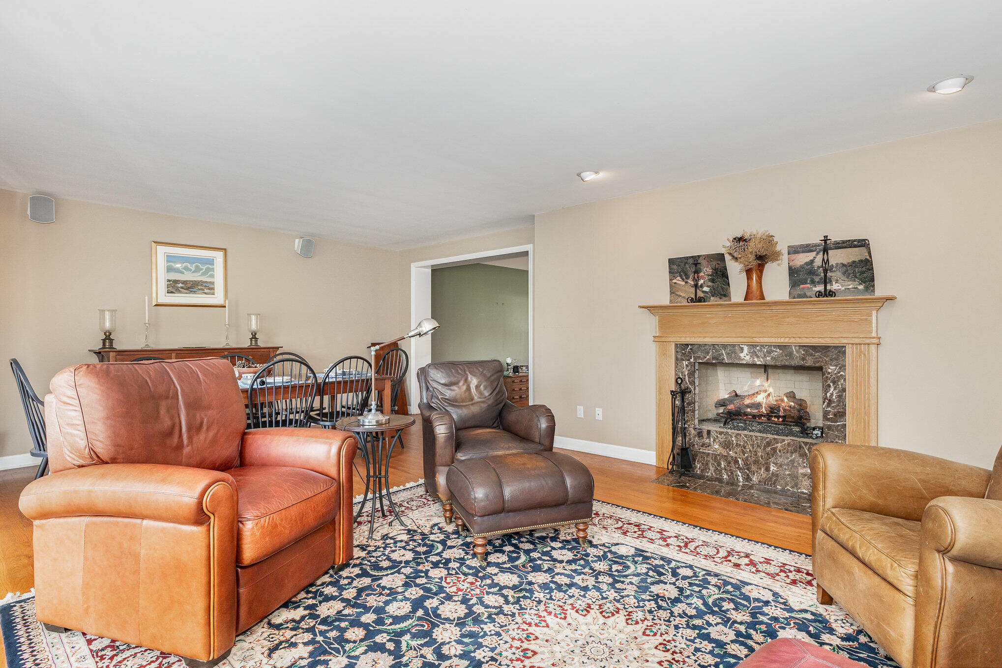 6271 N 525 W