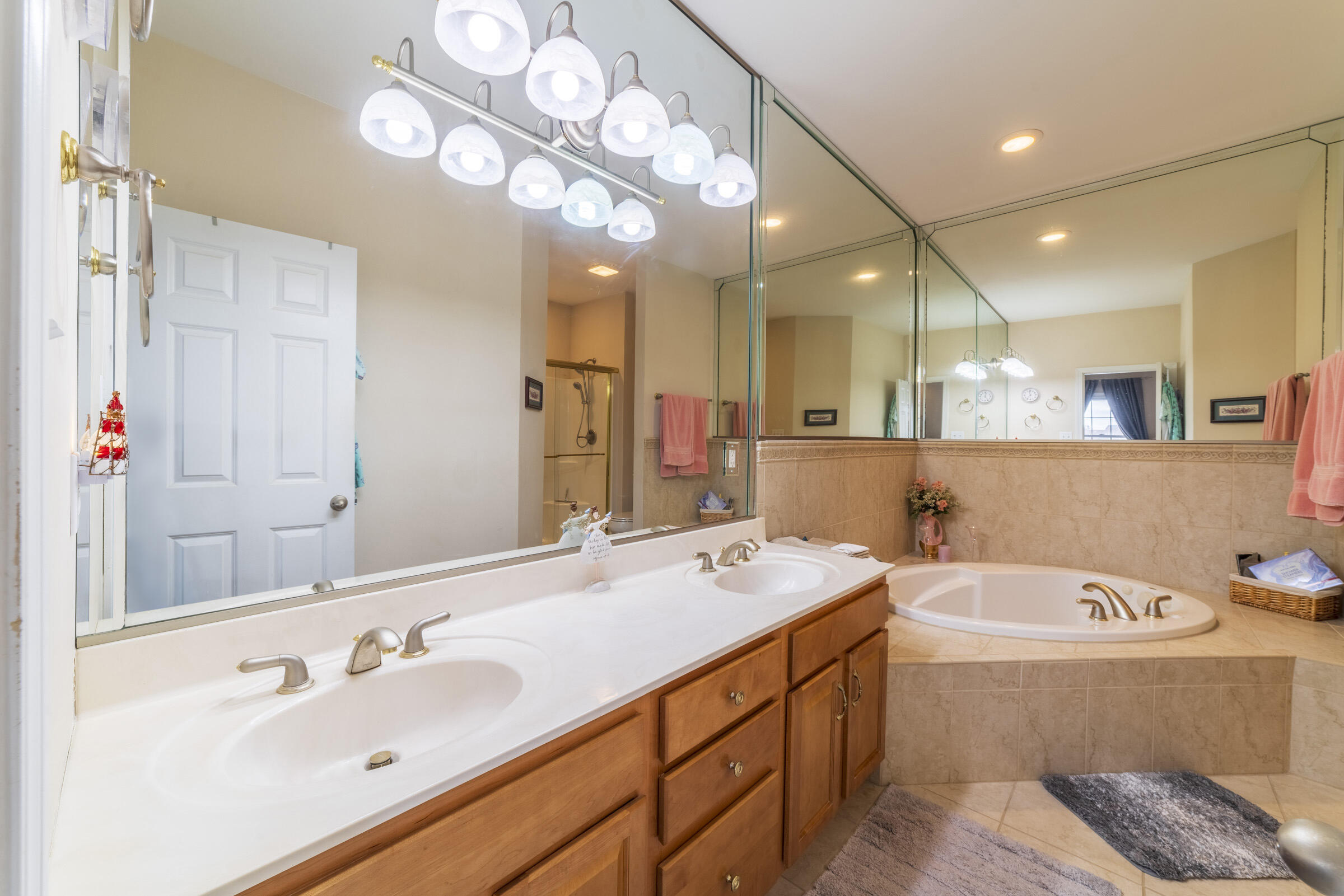 8377 Doubletree Drive N