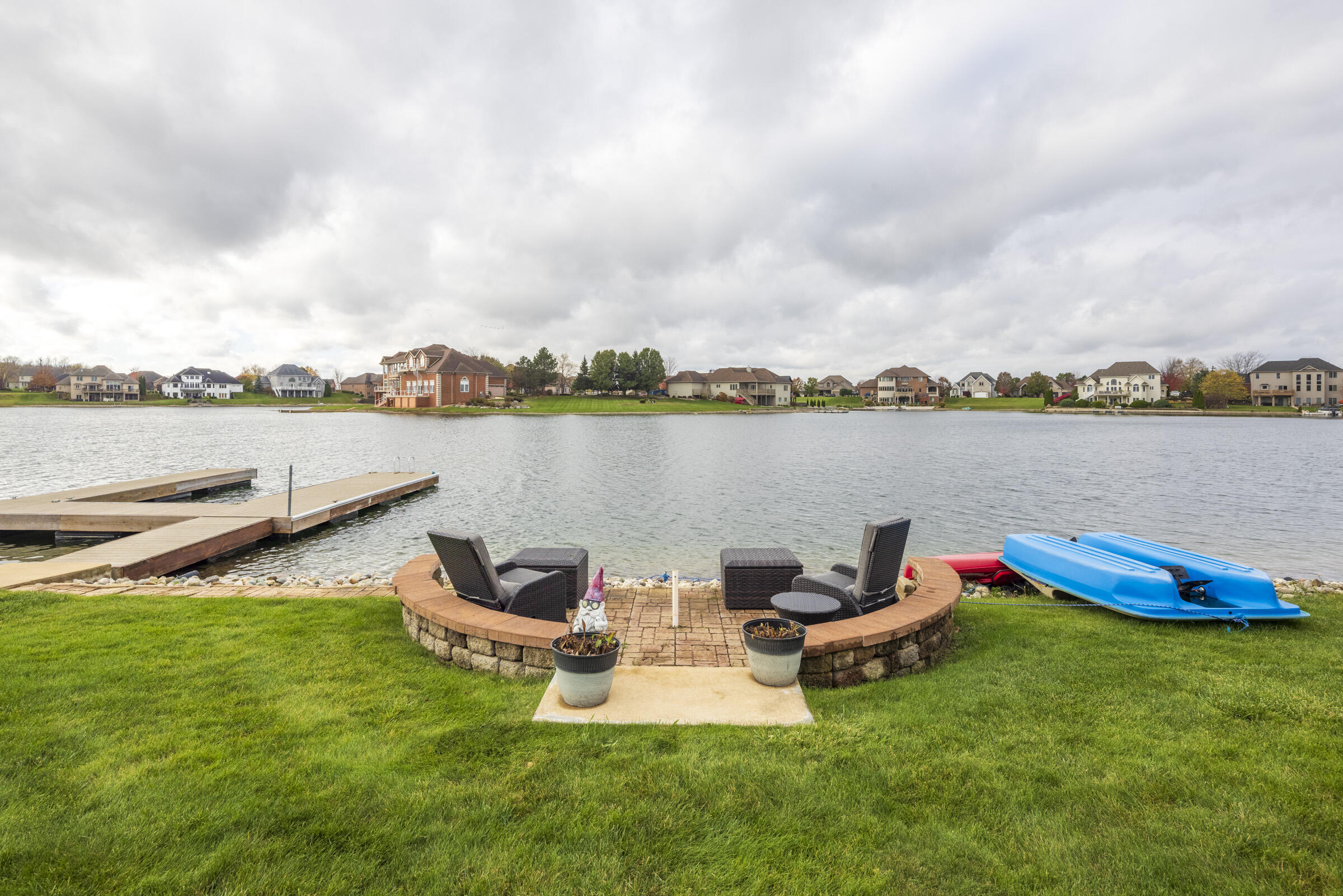 8377 Doubletree Drive N