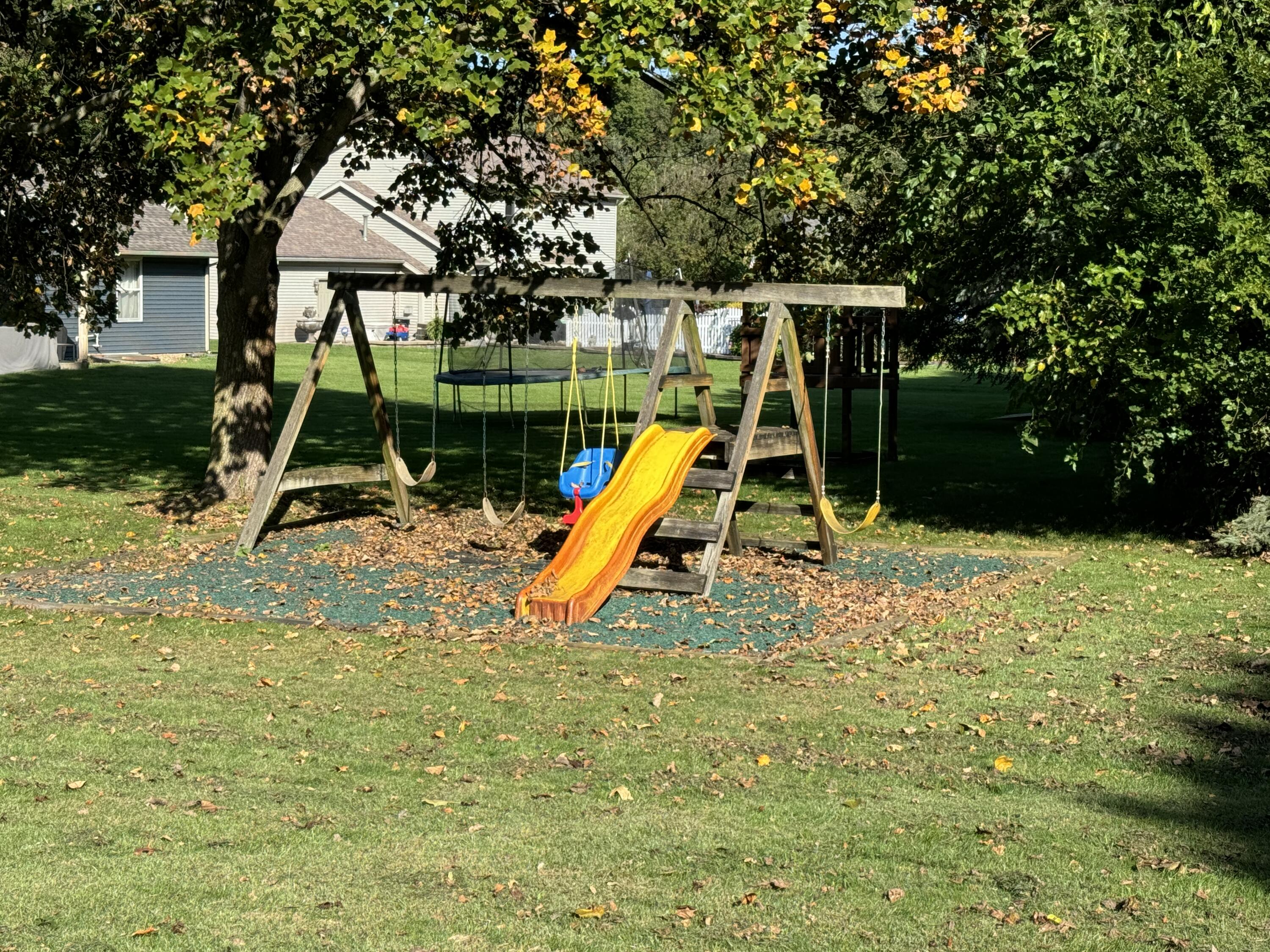 55320 Suncrest Drive