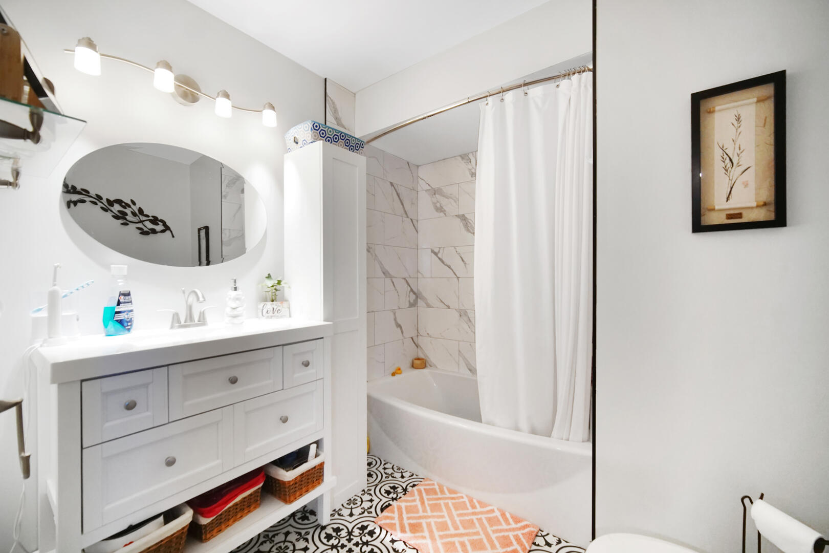 8218 White Oak Avenue