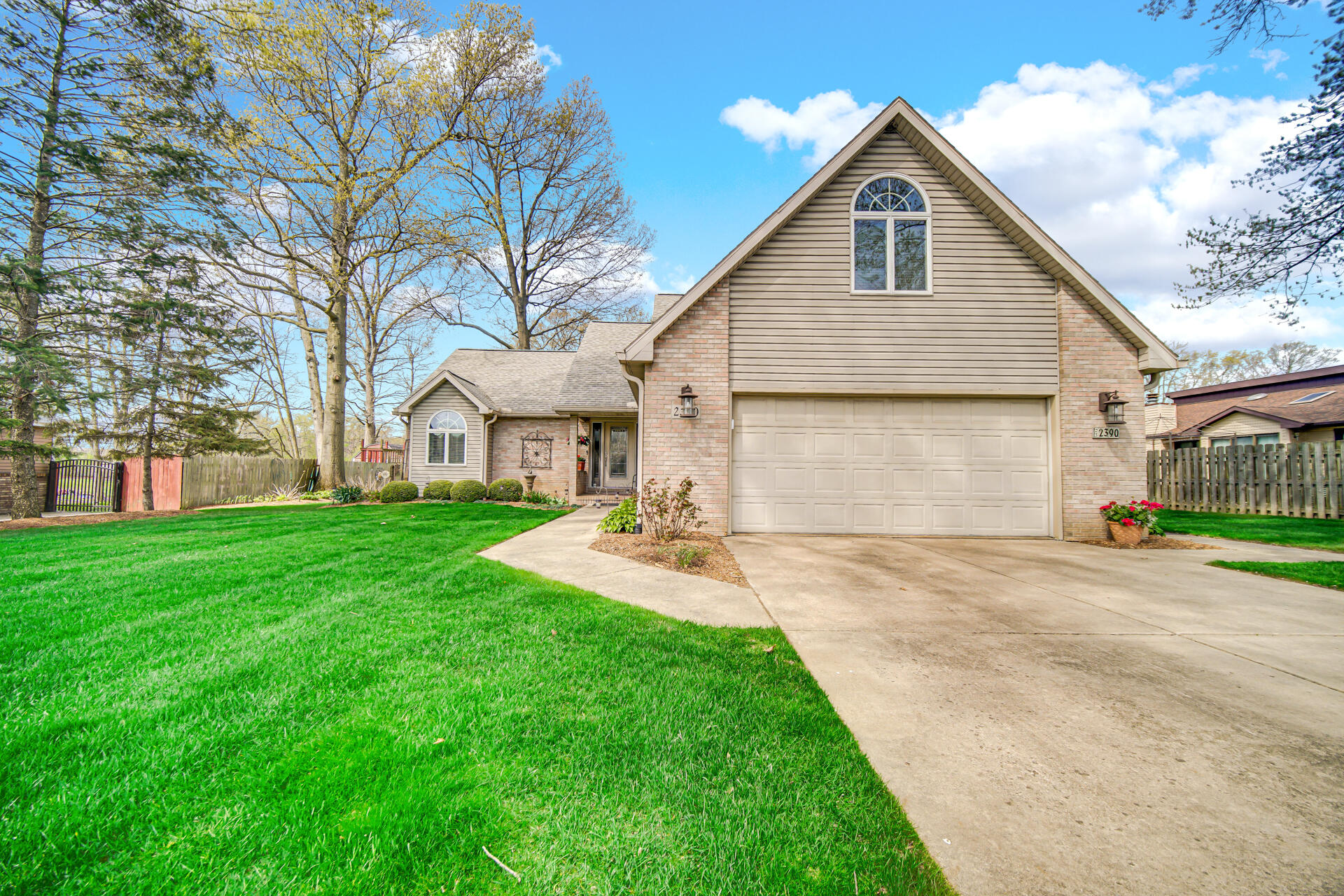 2390 Superior Street