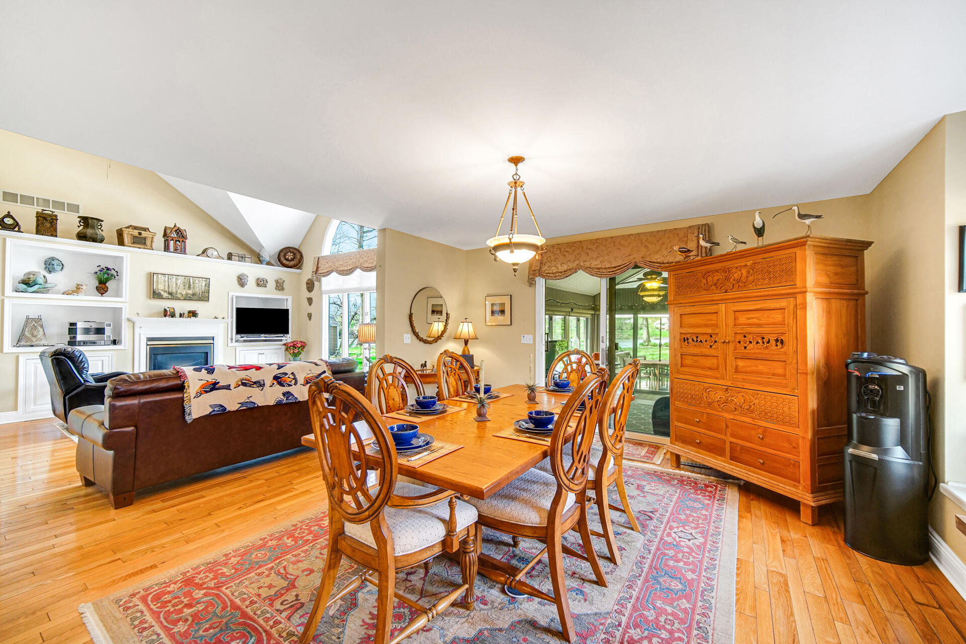 2390 Superior Street