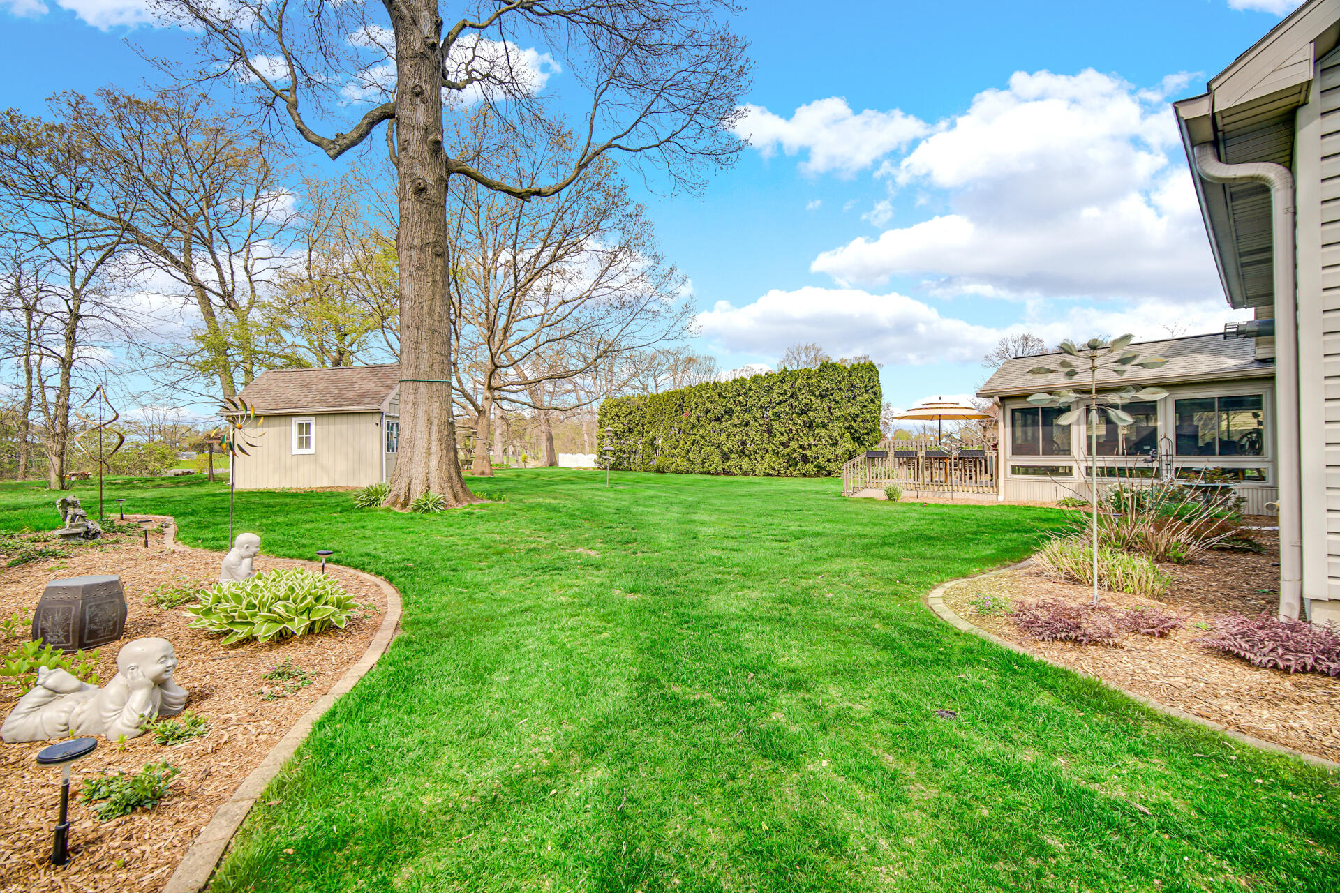 2390 Superior Street