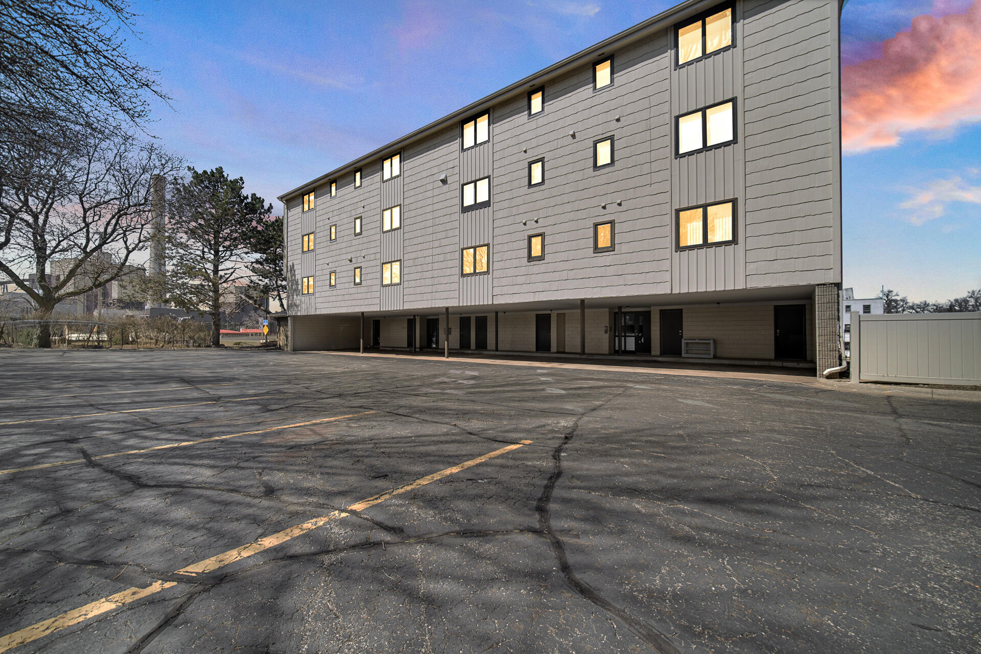 1 Marine Drive Unit: 2