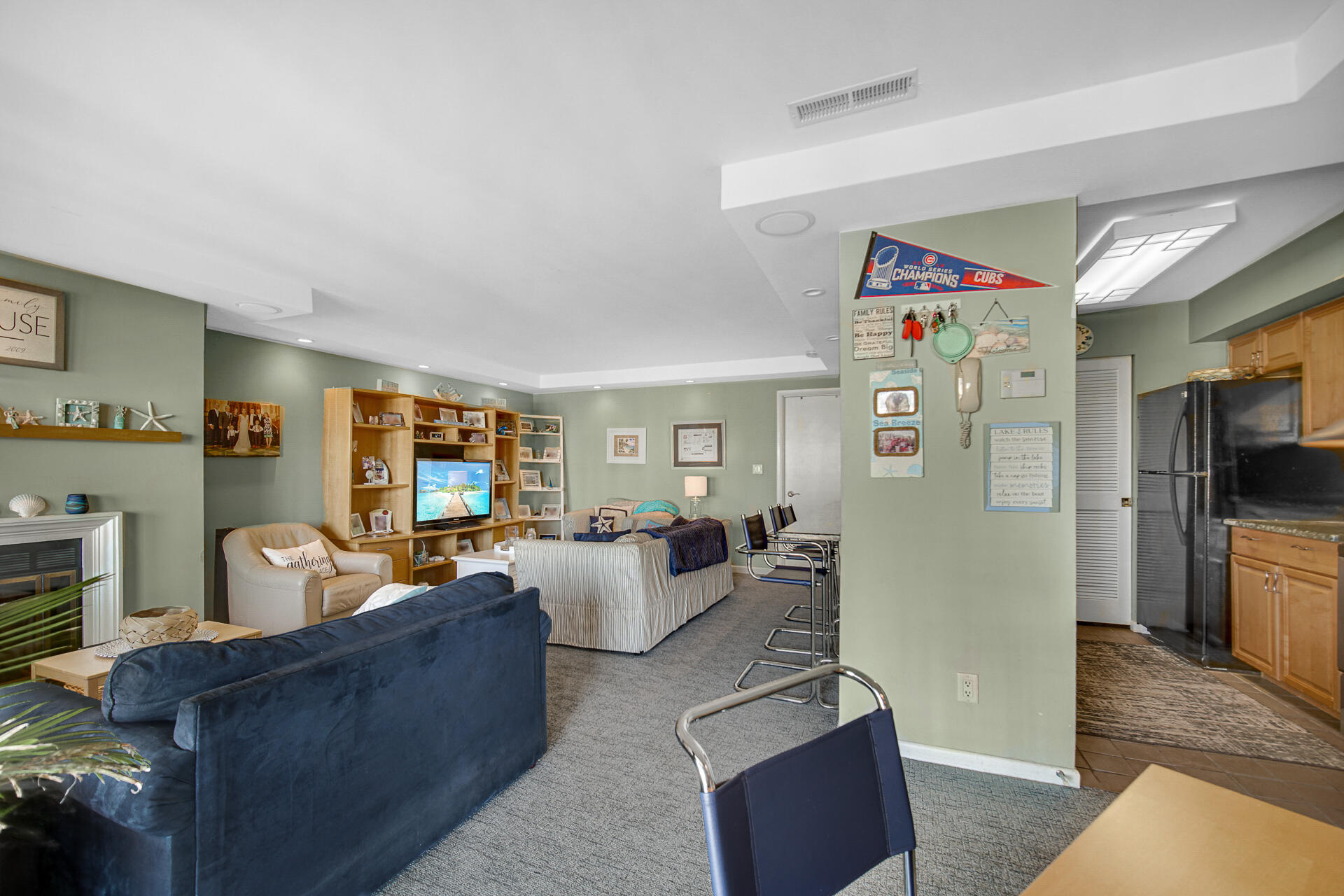 1 Marine Drive Unit: 2