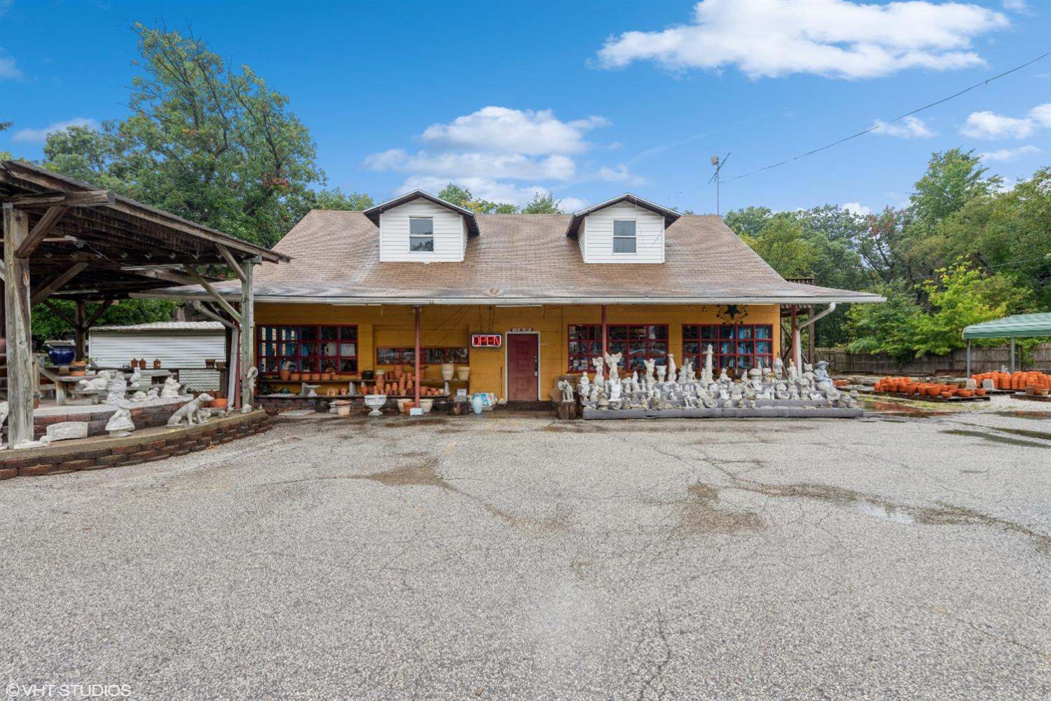 1300 W Us Hwy 20