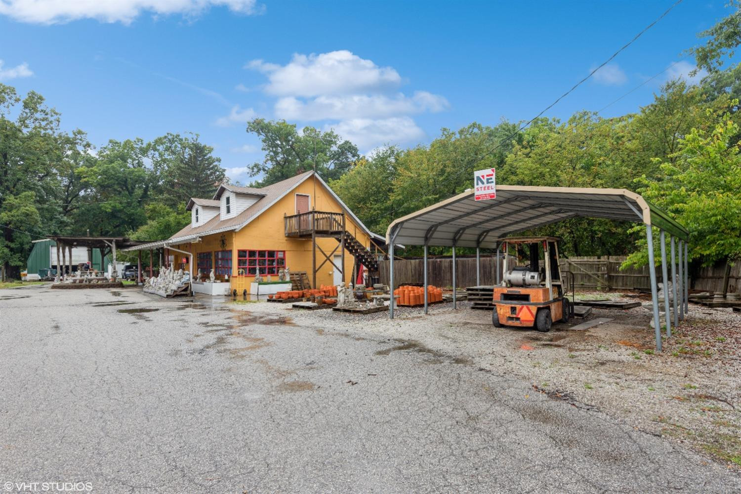 1300 W Us Hwy 20