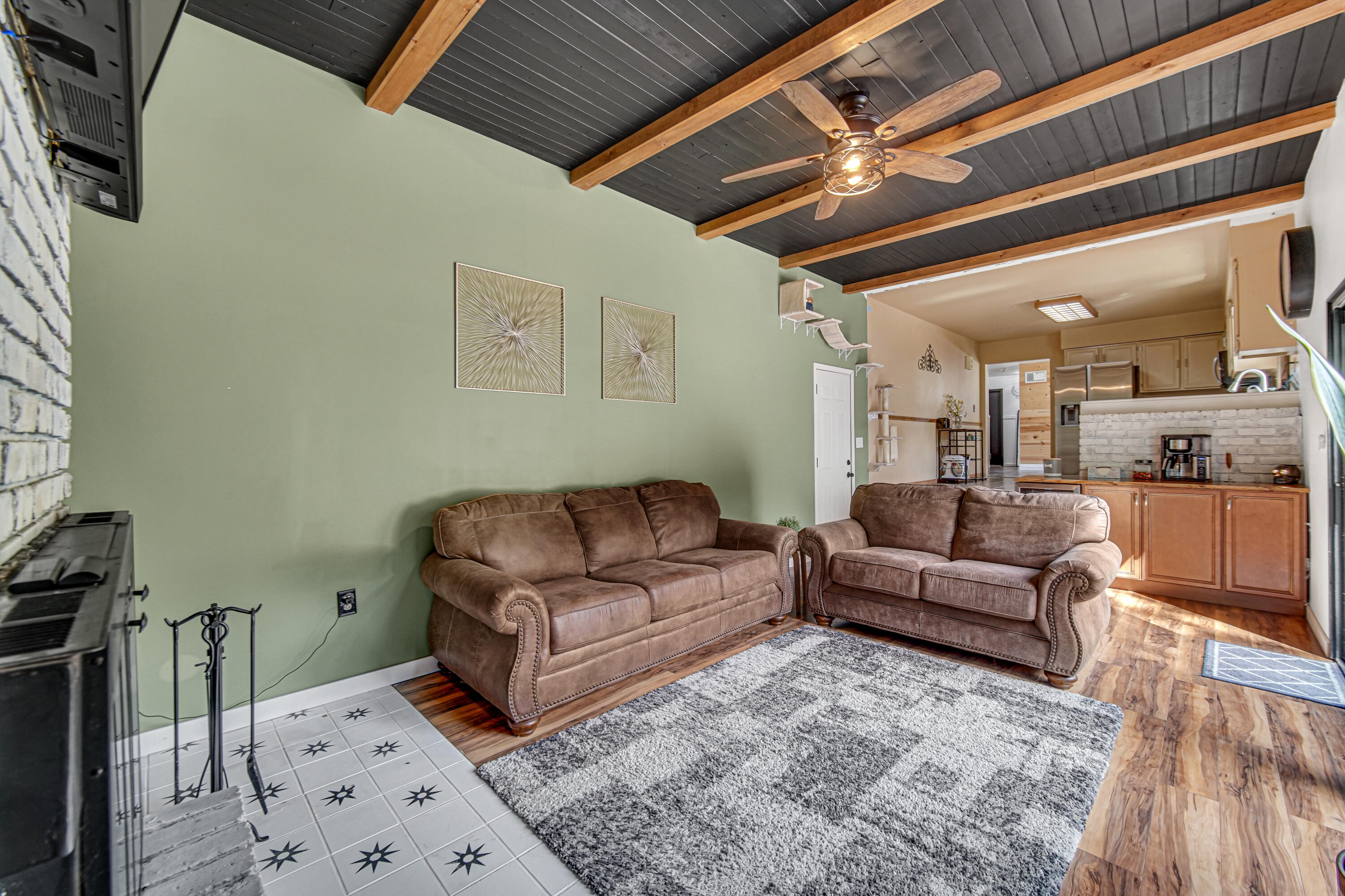 5204 W Laxita Drive