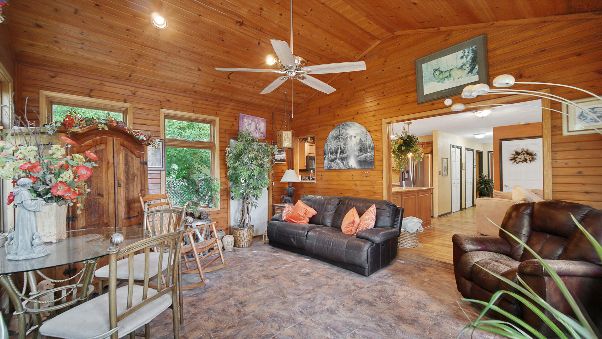 4706 E State Rd 4