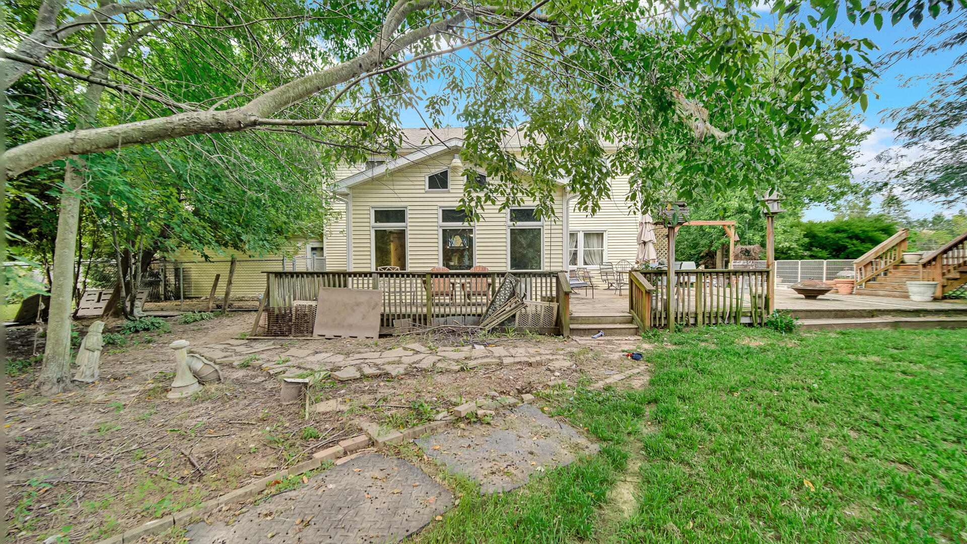 4706 E State Rd 4