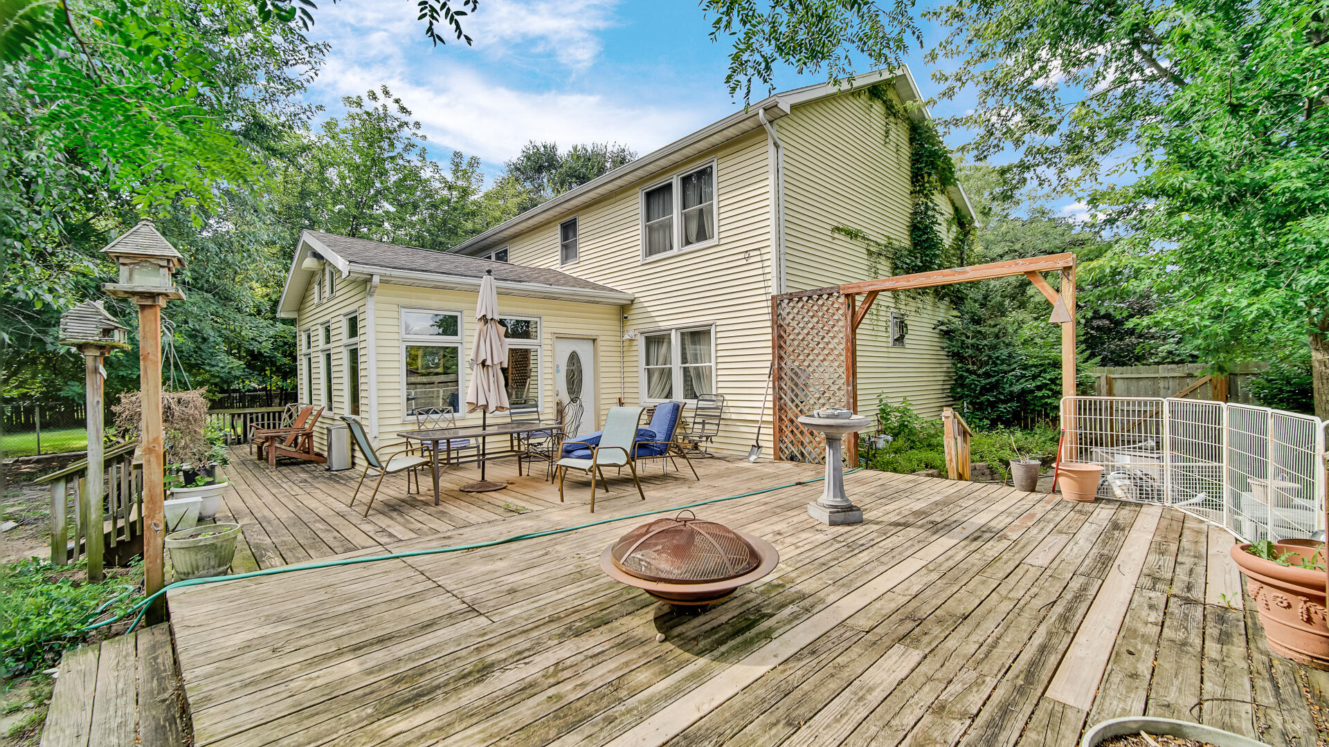 4706 E State Rd 4