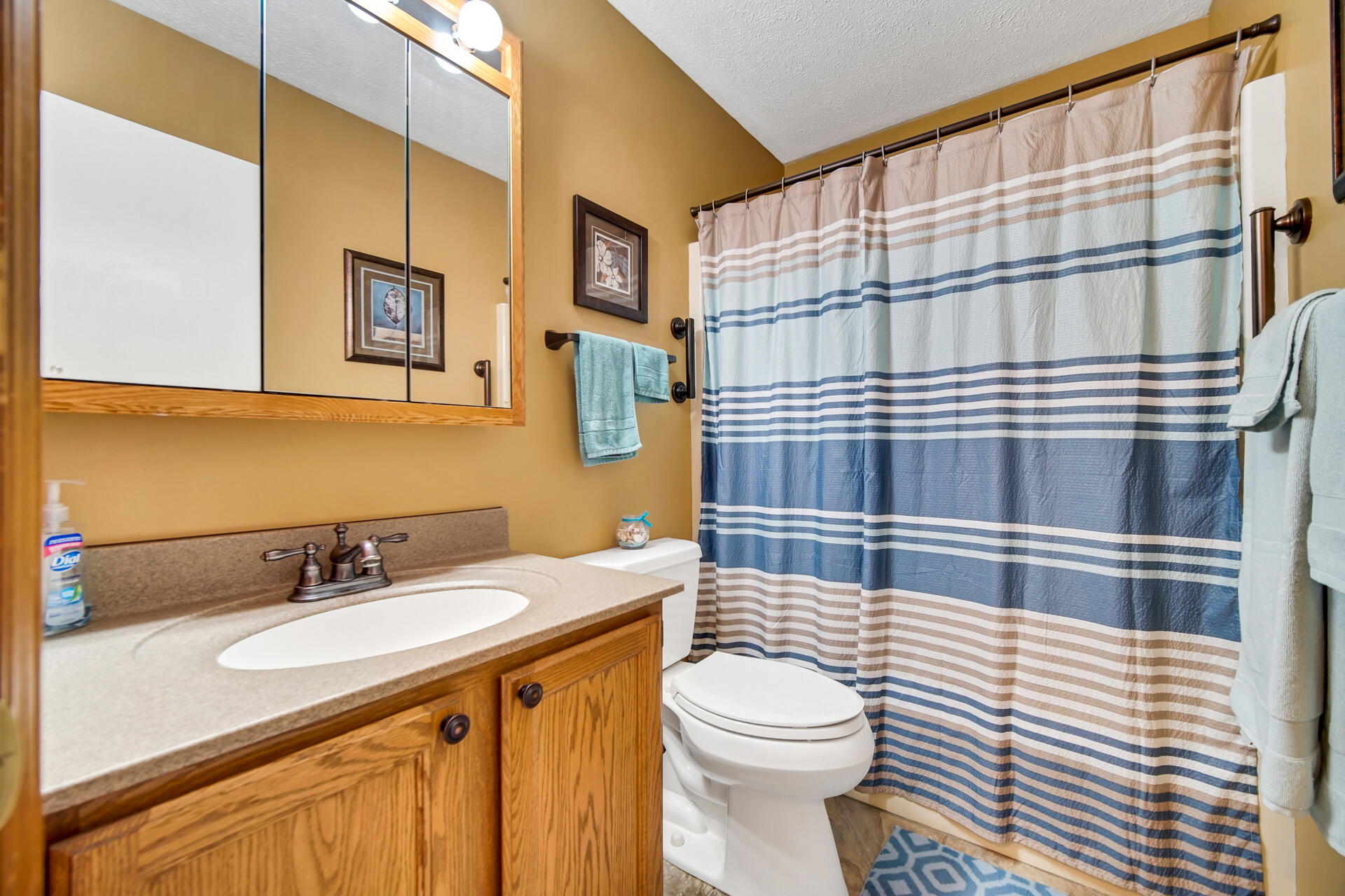 101 Regency Pkwy