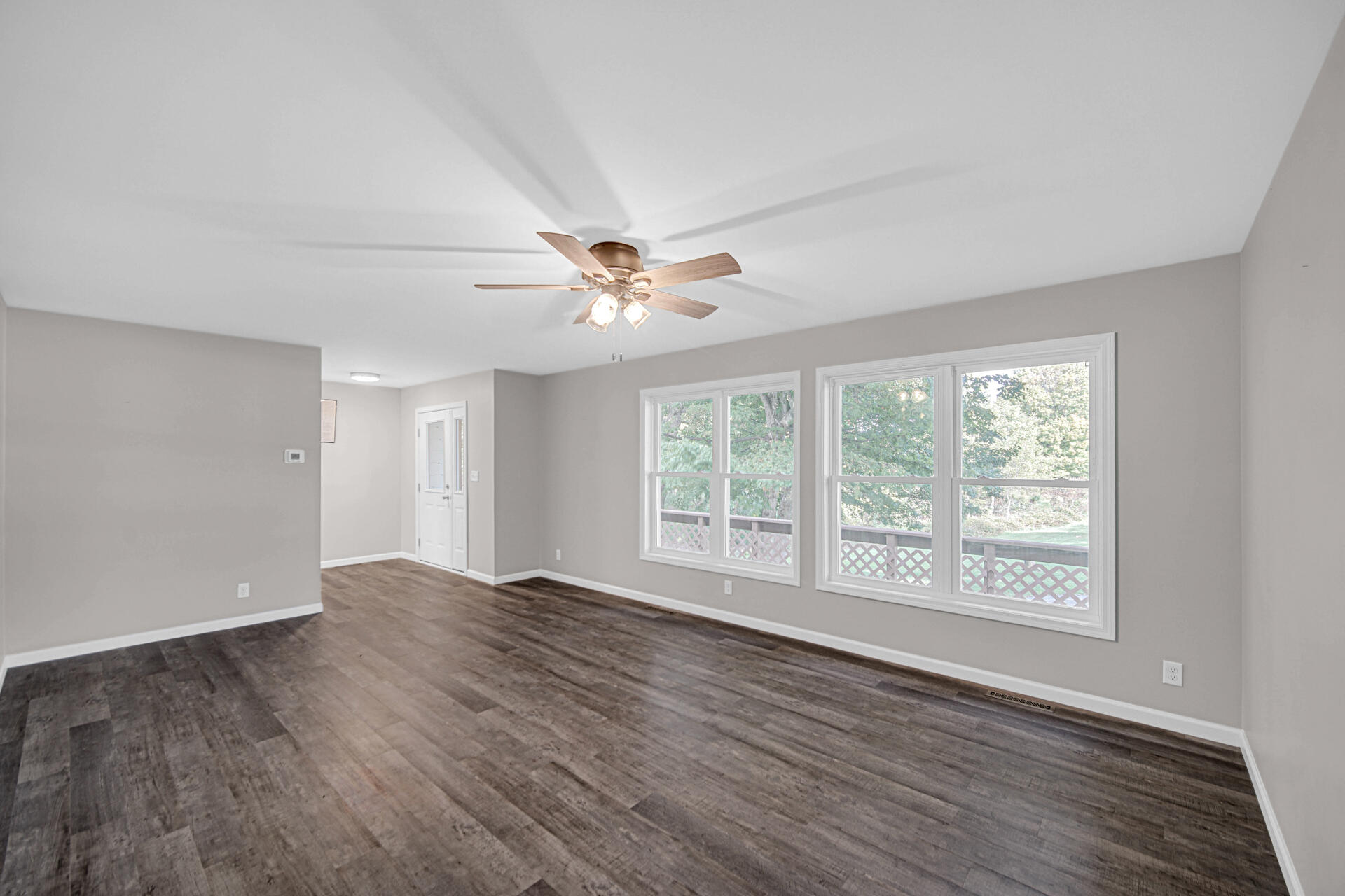 199 1/2 W Mcclung Road Unit: 5