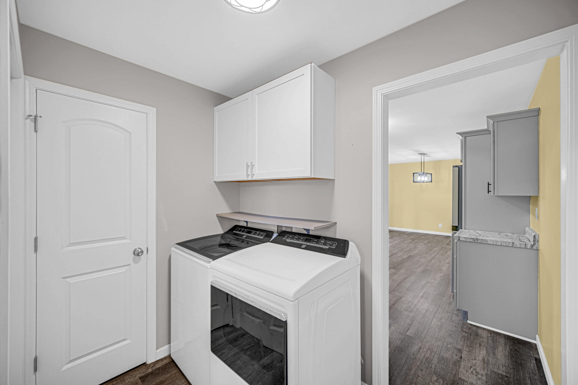 199 1/2 W Mcclung Road Unit: 5