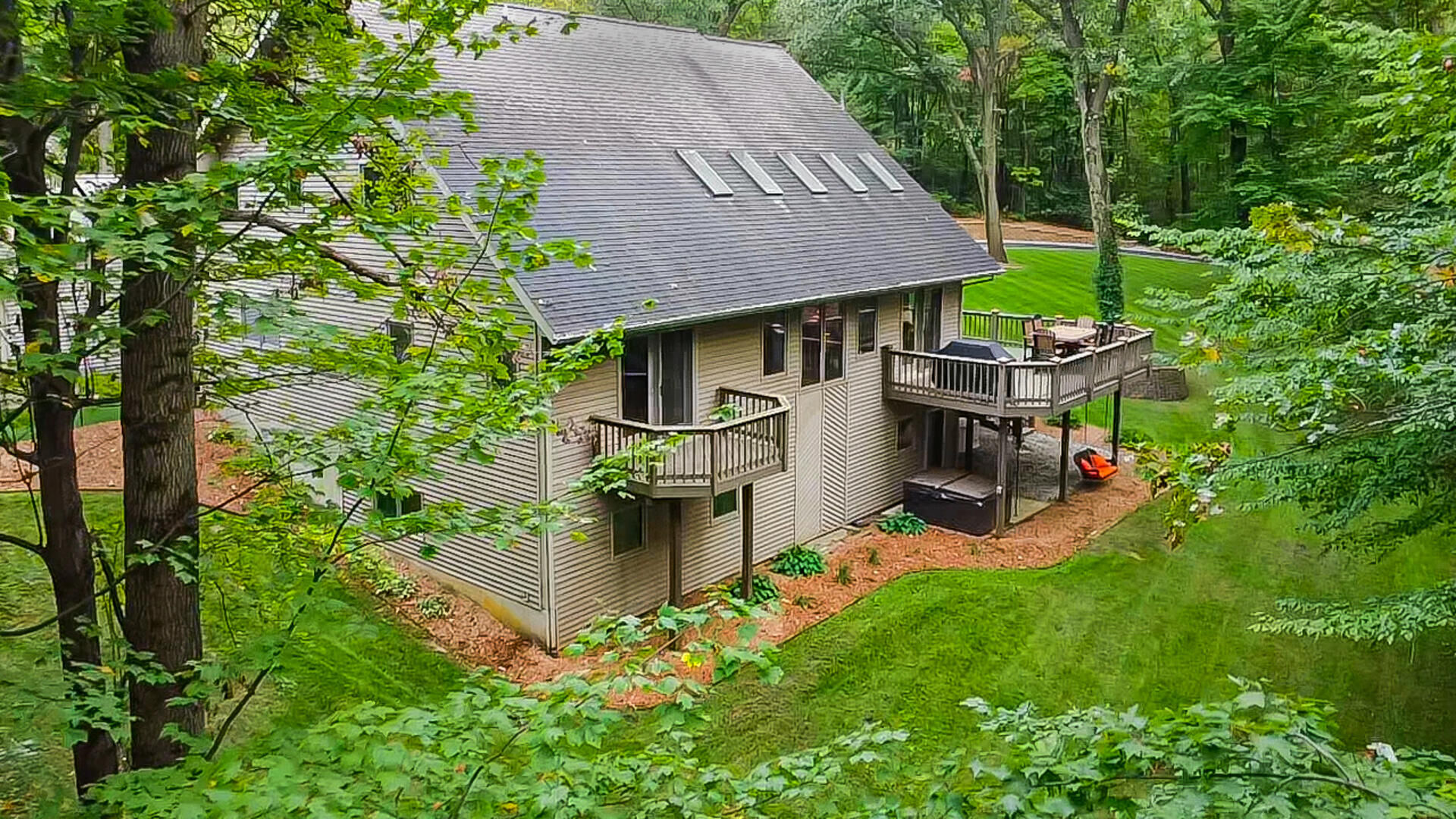 4079 W Schultz Road