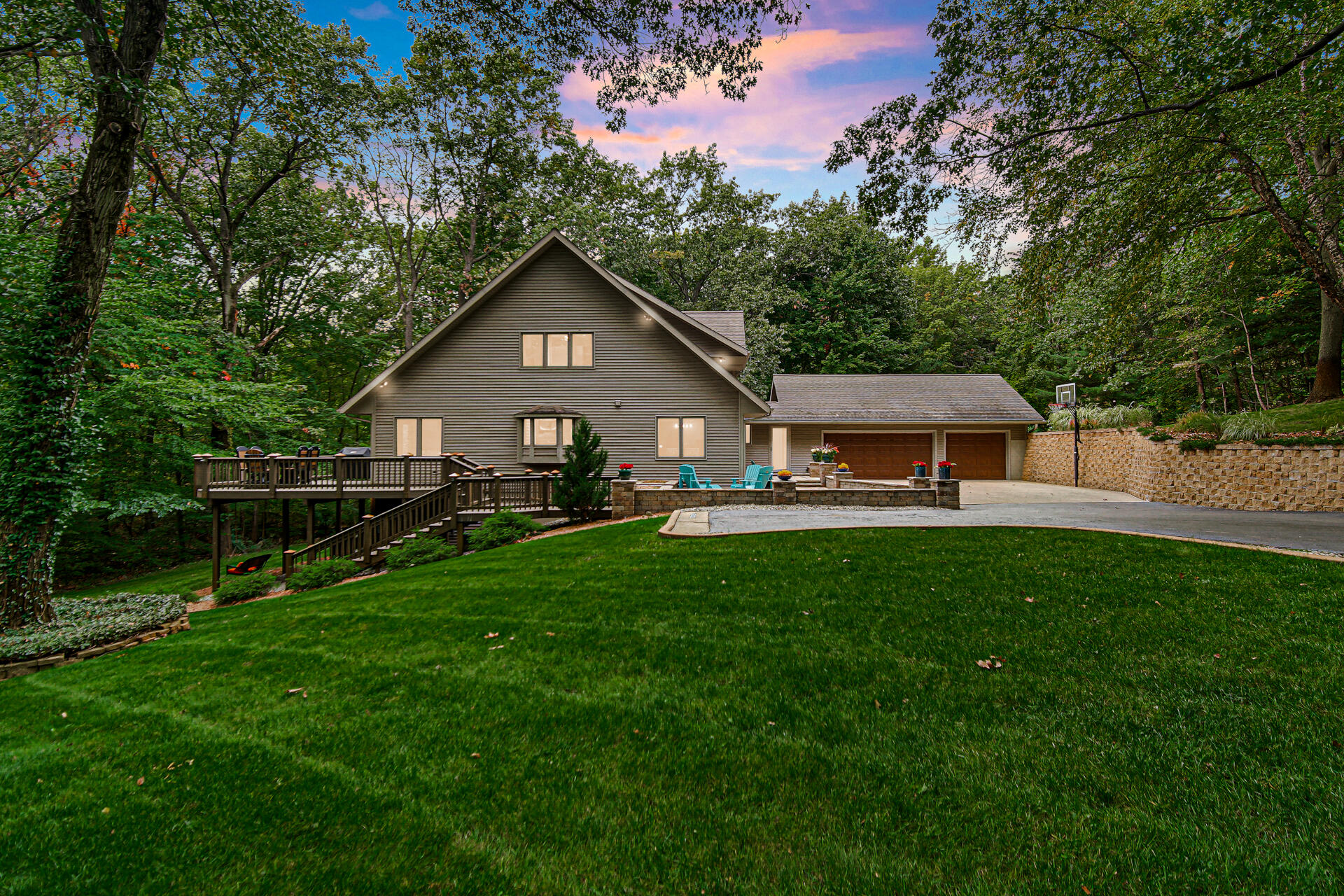 4079 W Schultz Road