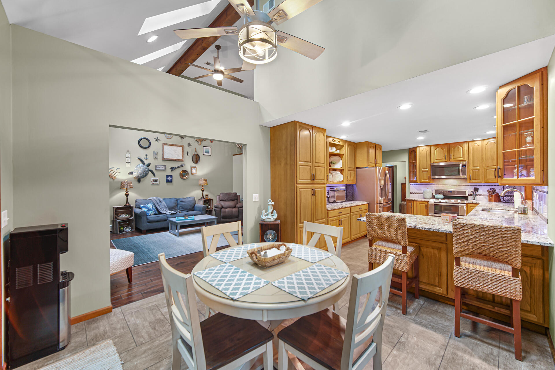 4079 W Schultz Road