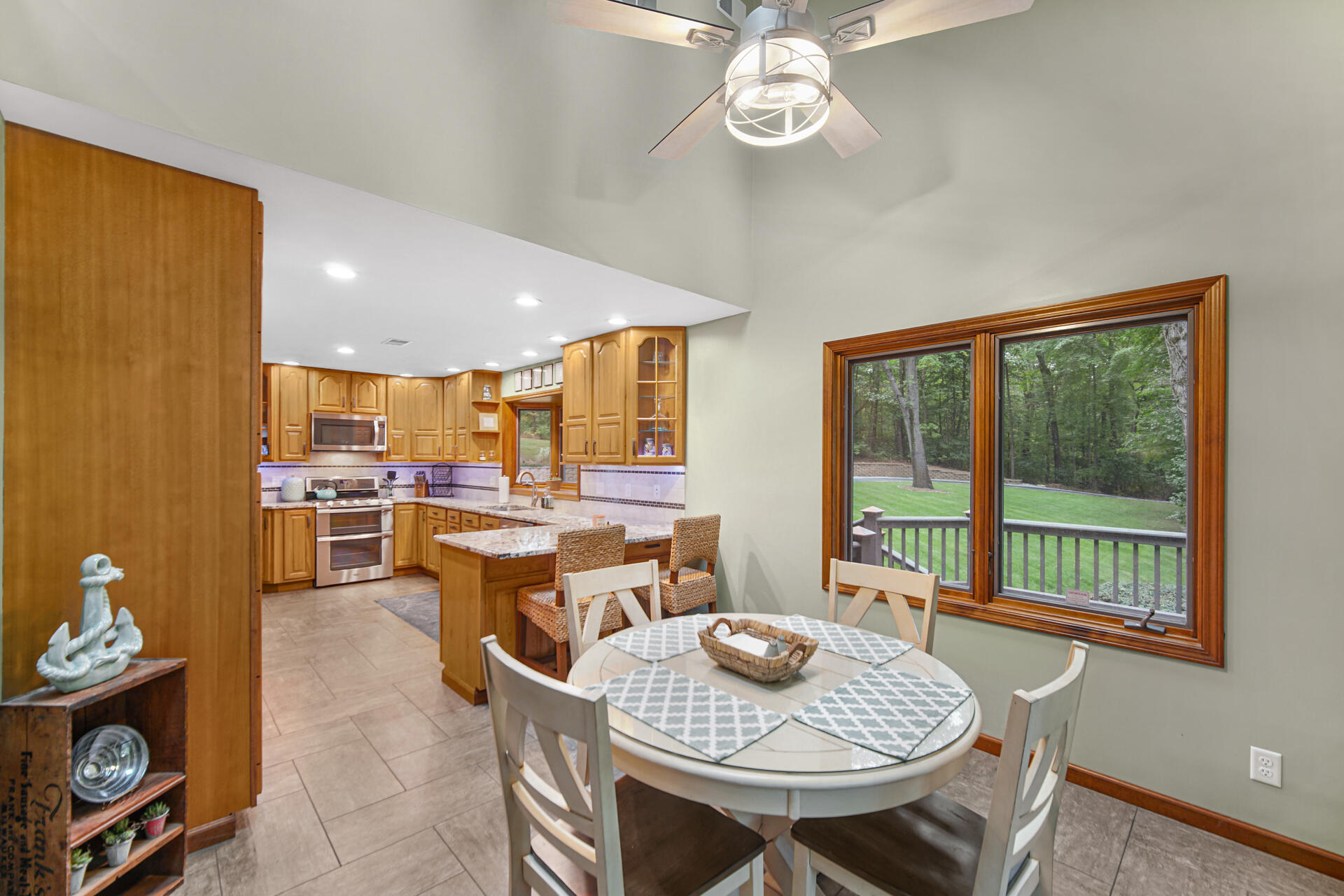 4079 W Schultz Road
