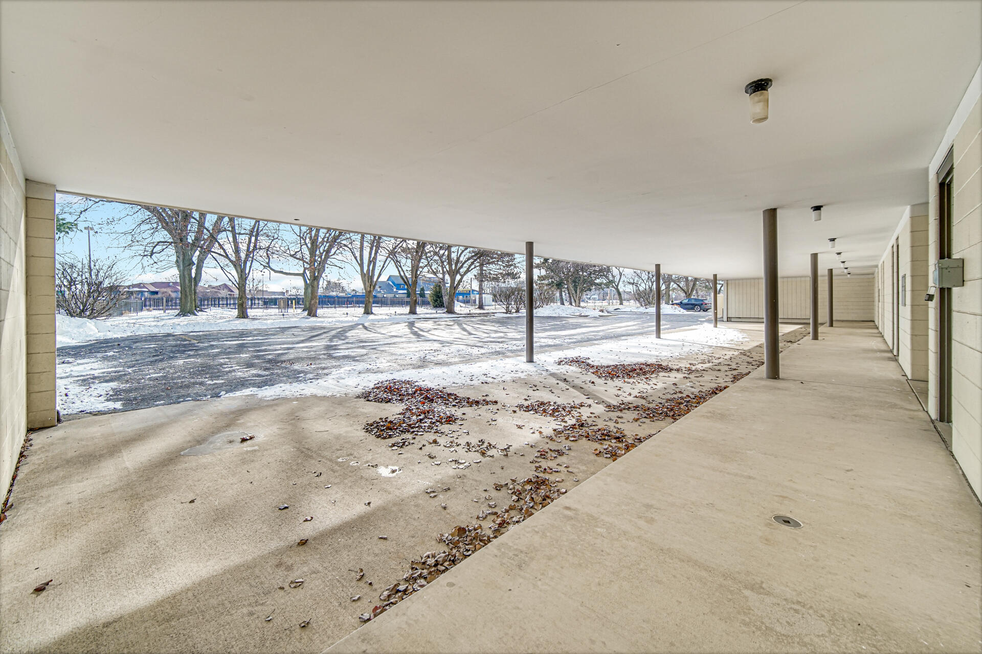 2 Marine Drive Unit: 6