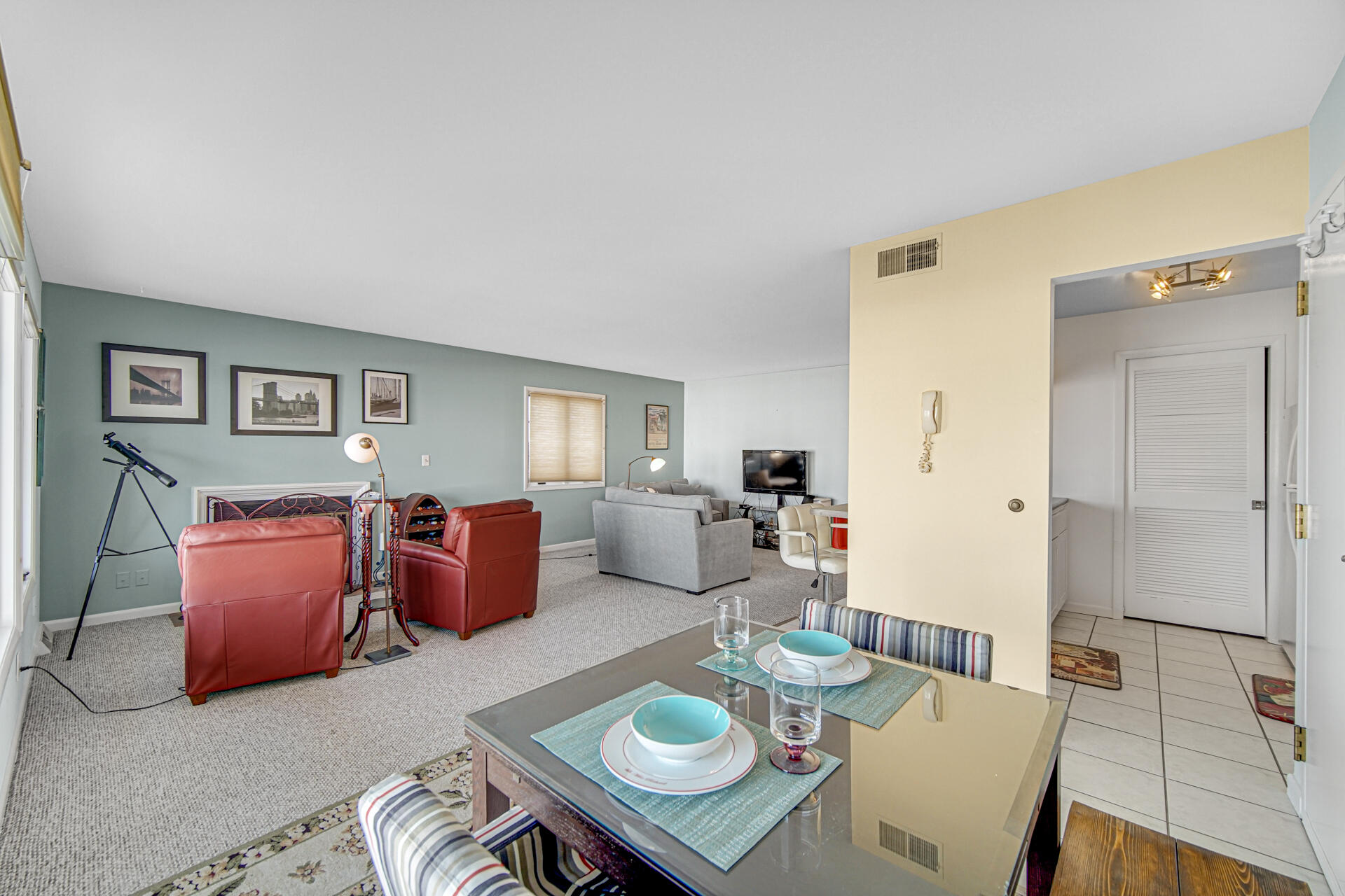 2 Marine Drive Unit: 6