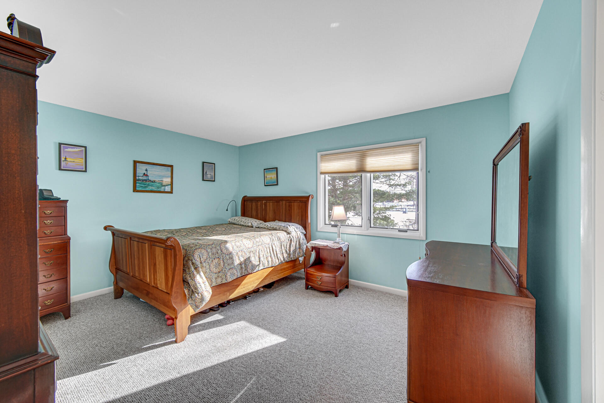 2 Marine Drive Unit: 6