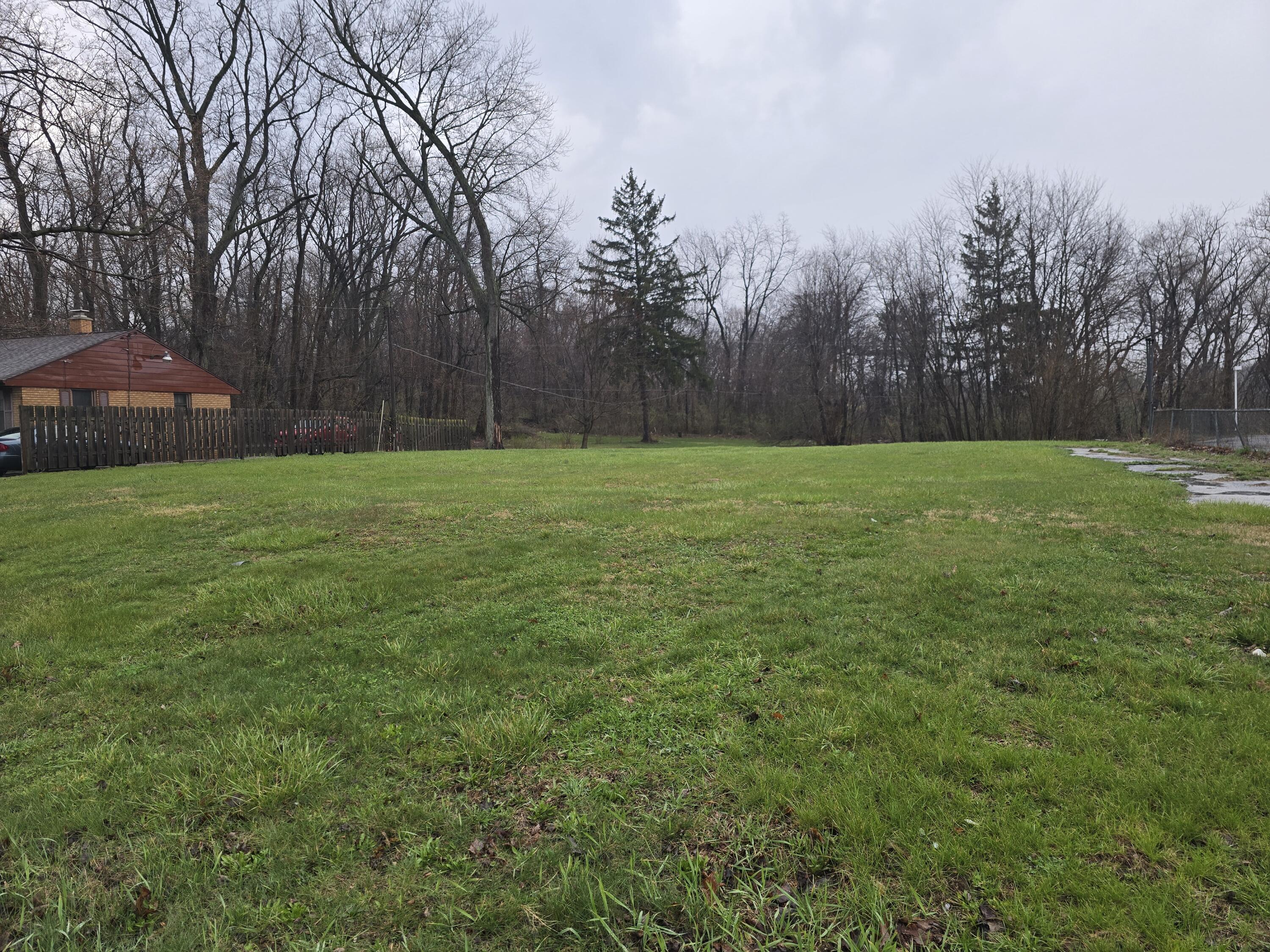 711 Pine Lake Avenue