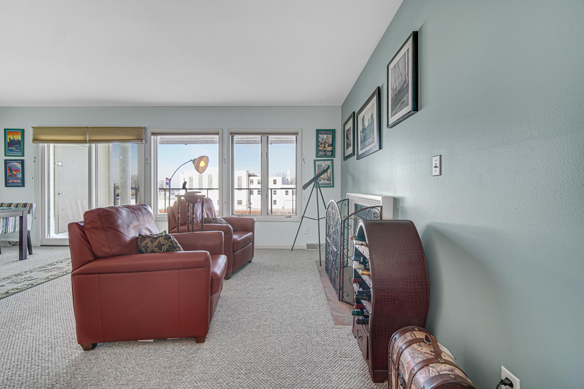2 Marine Drive Unit: 6