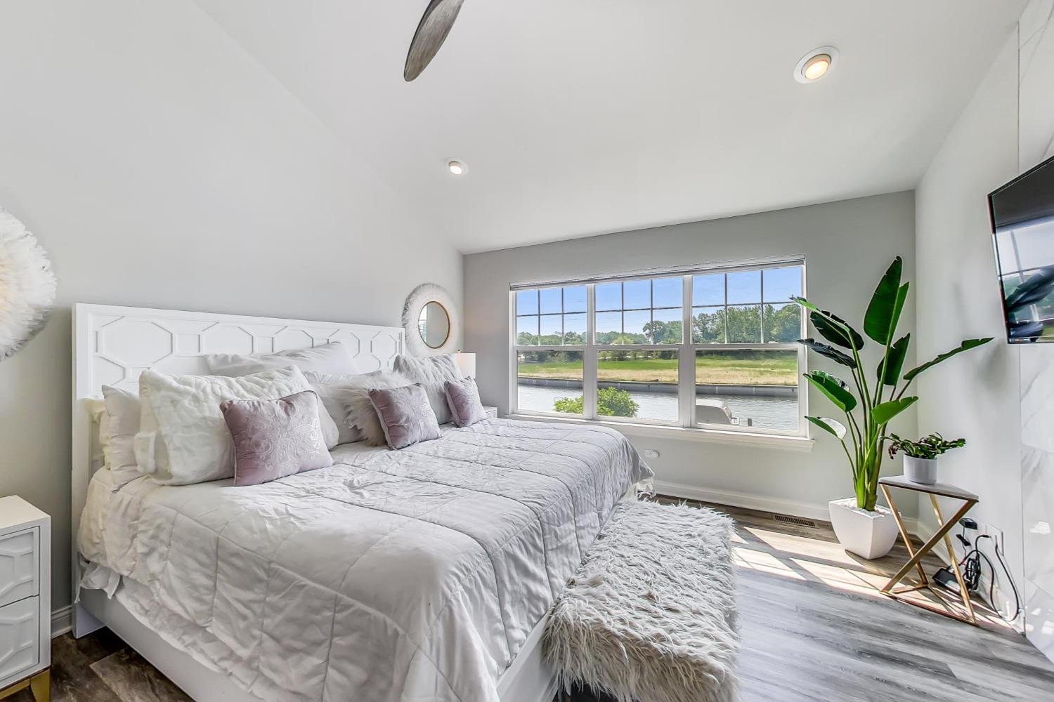 6143 S Dune Harbor Drive