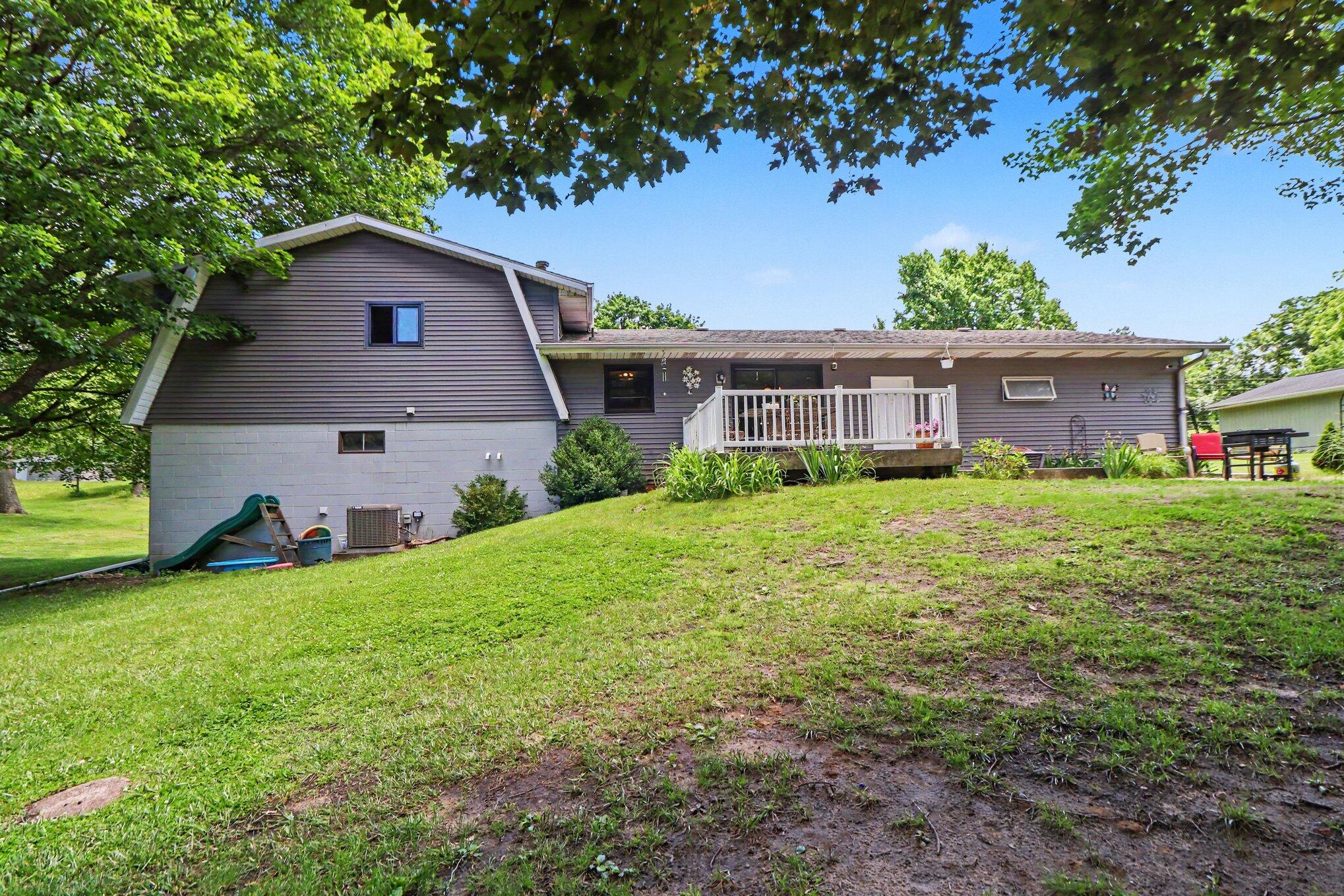 3276 N 525 W