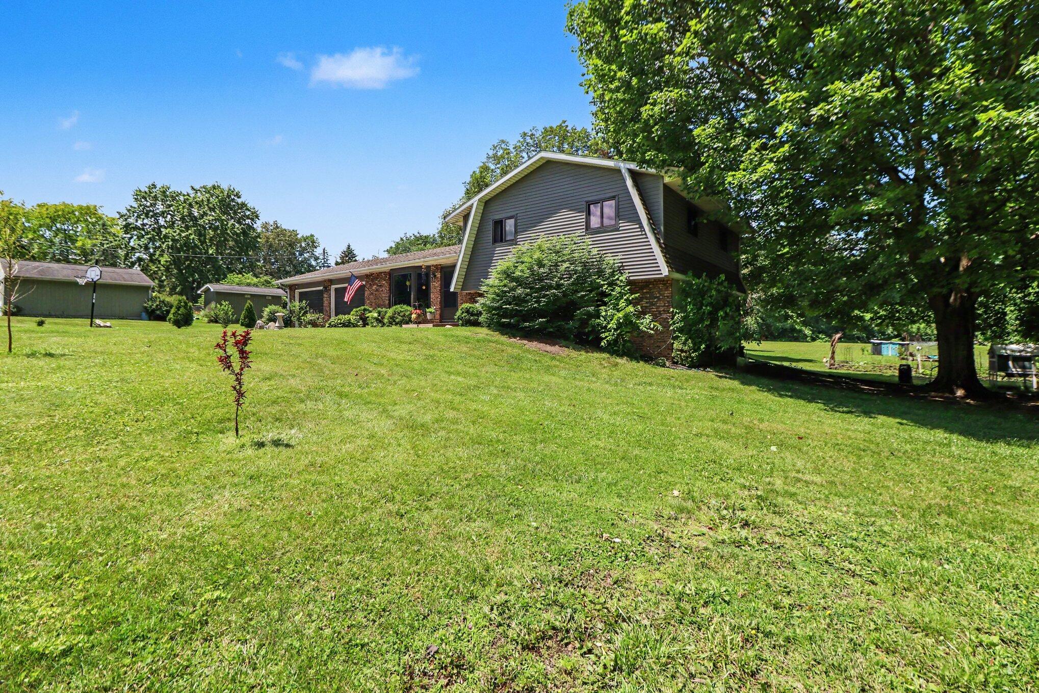 3276 N 525 W