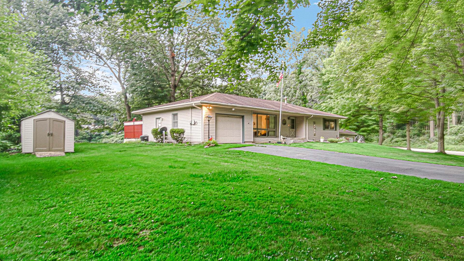 3688 N Promenade Circle