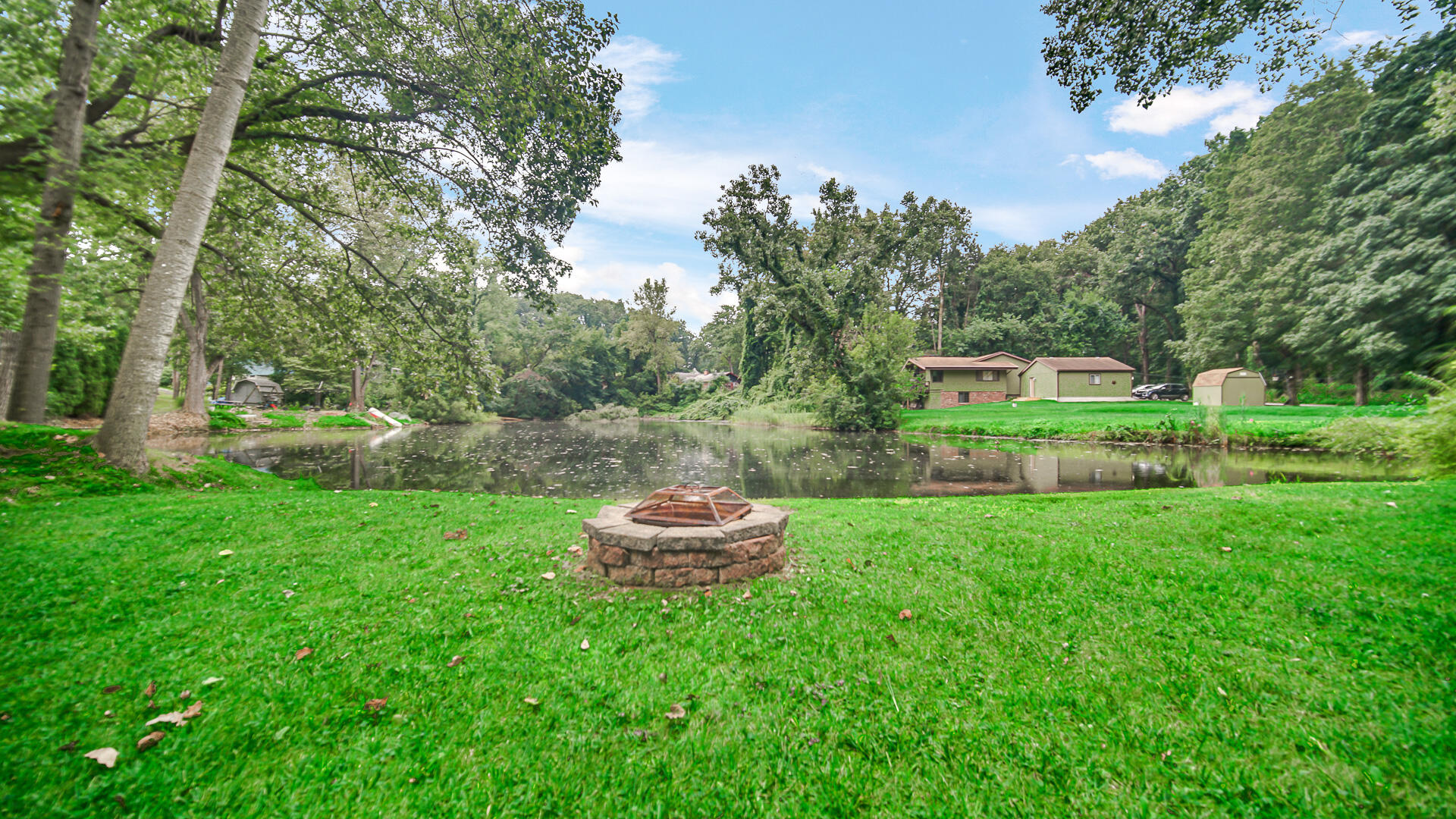 3688 N Promenade Circle