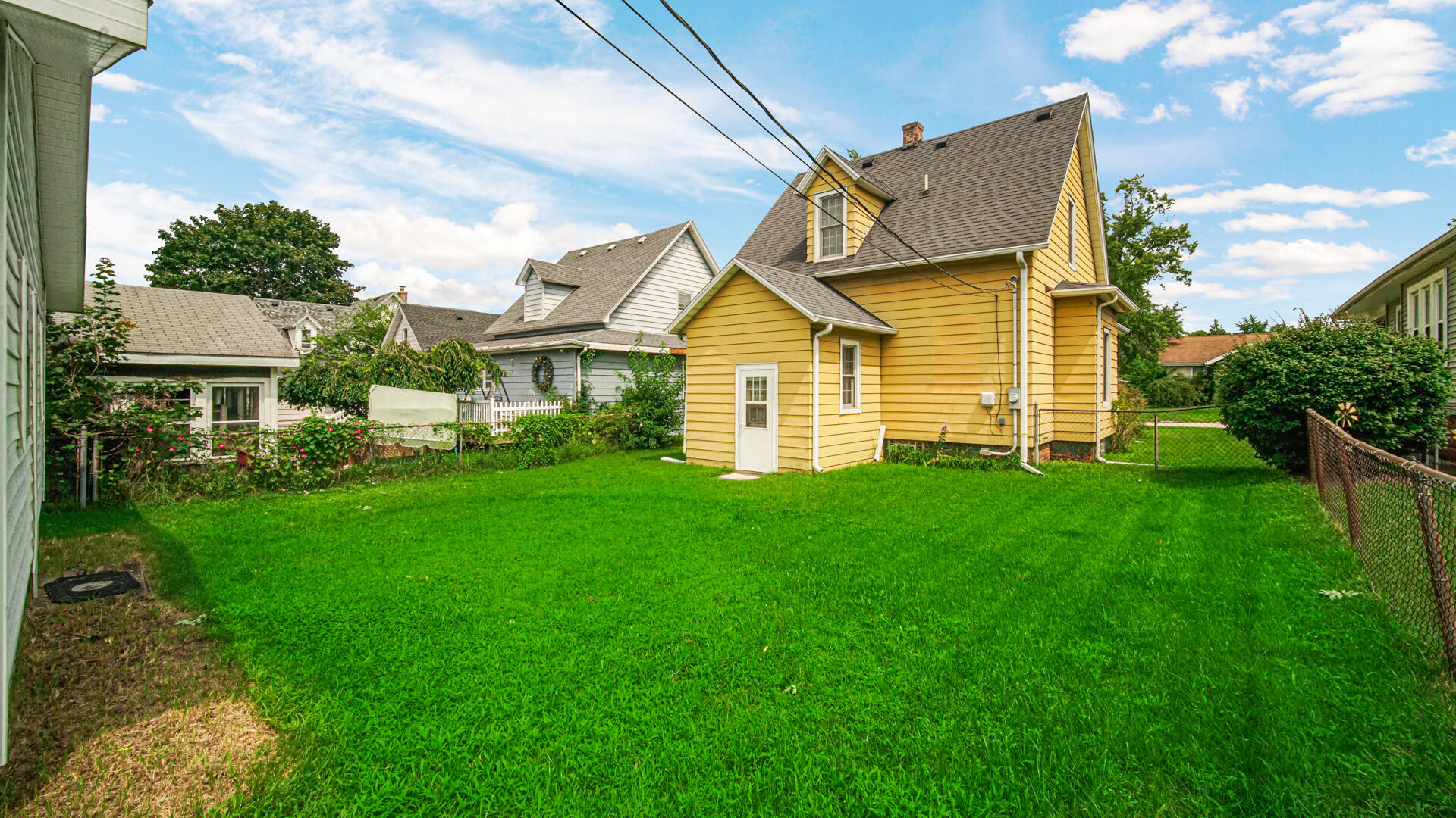 221 S Woodland Avenue