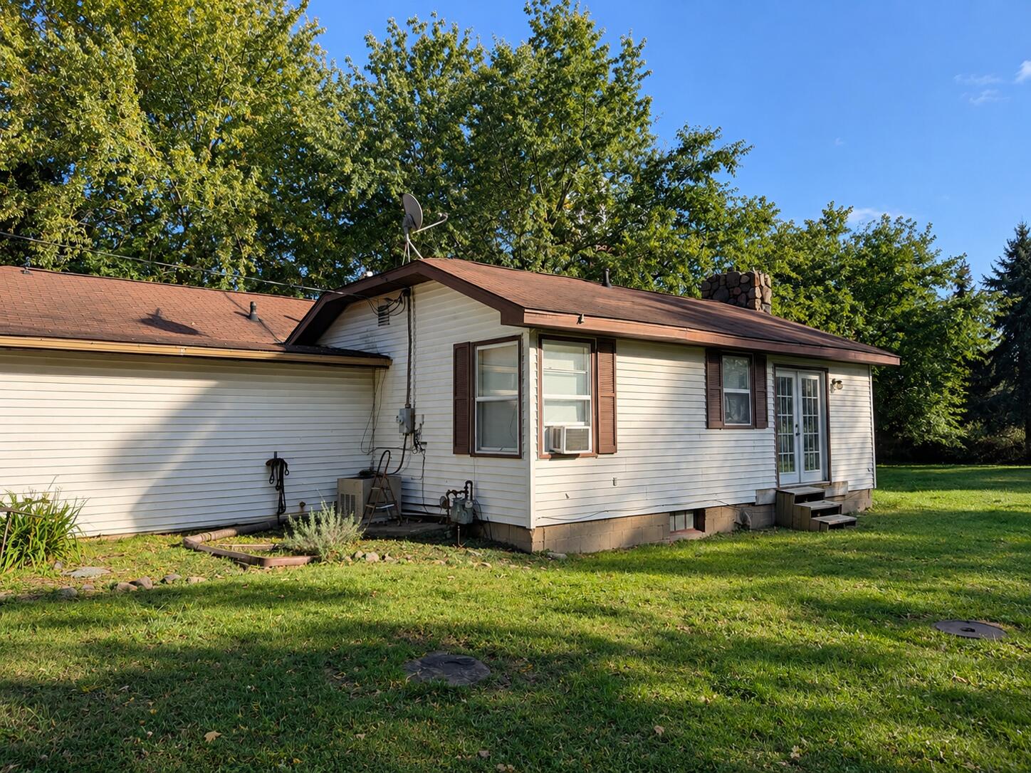 5201 Us 20 Highway E