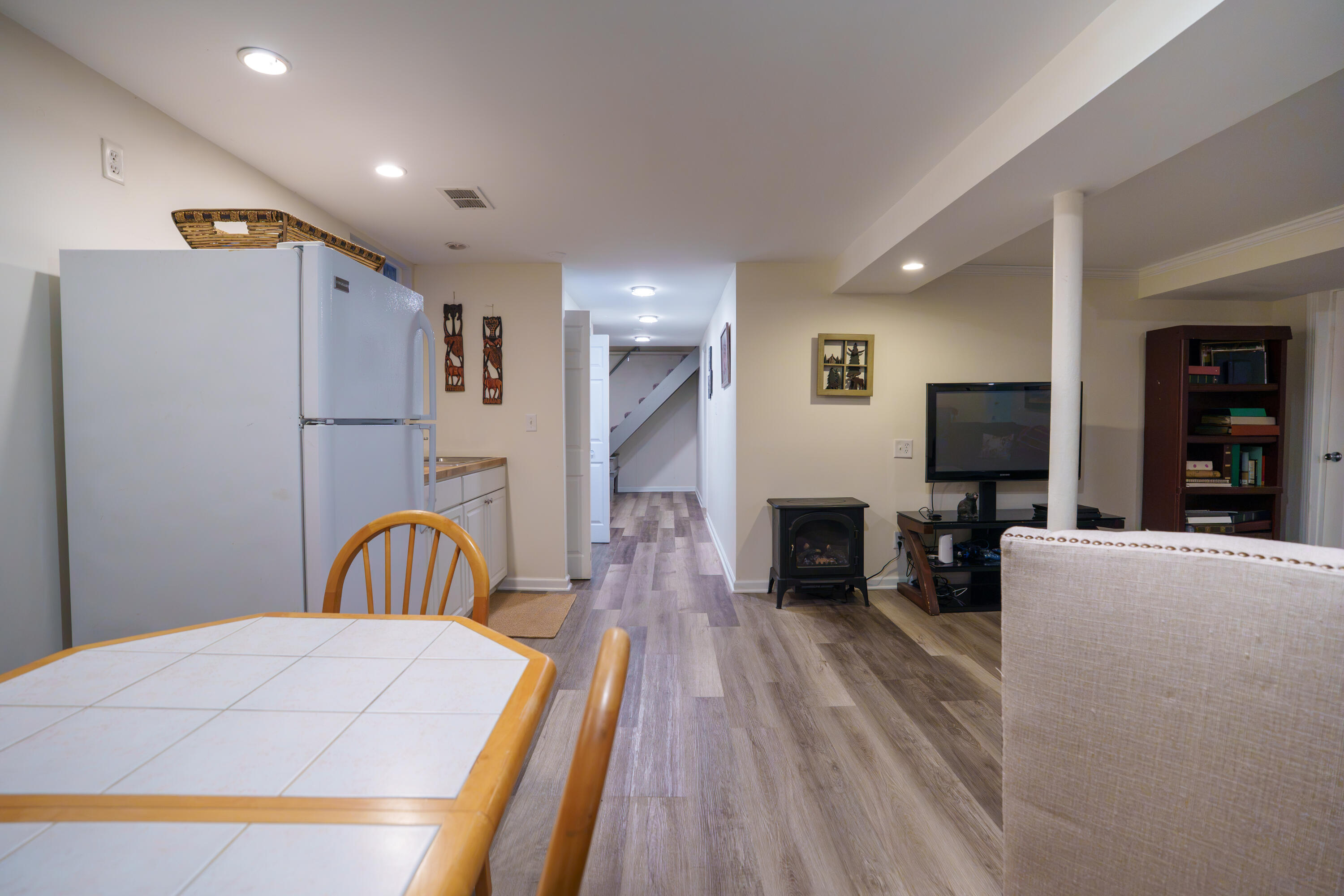 1208 Walton Avenue