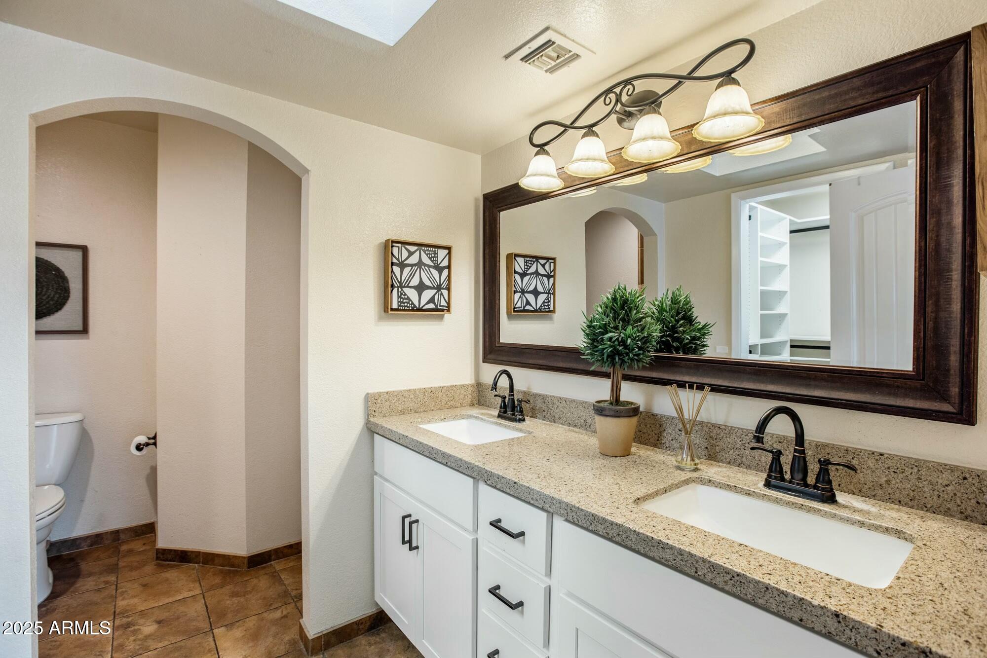 18719 E AVENIDA DEL RAY --