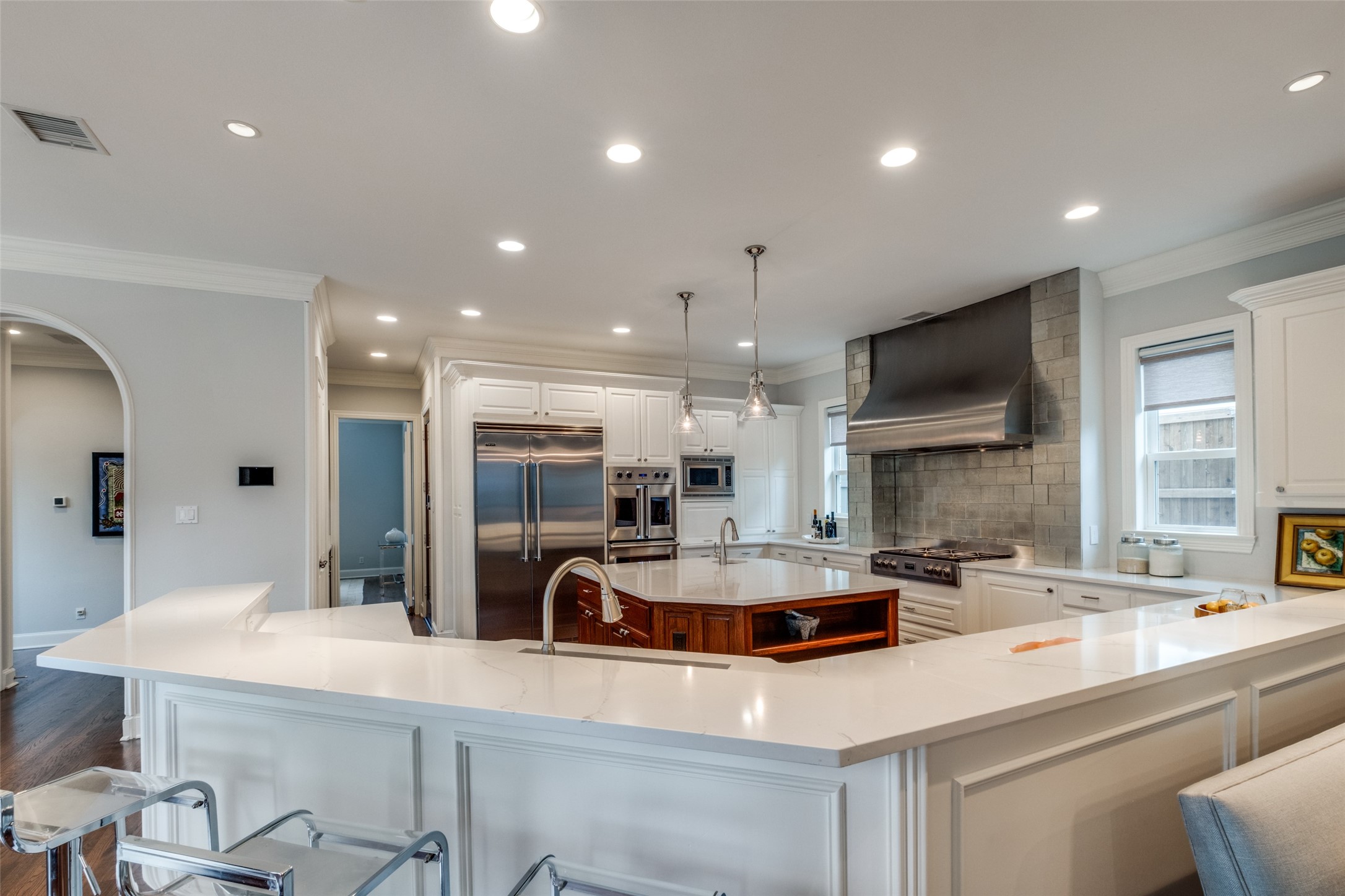 3609 Mockingbird Lane