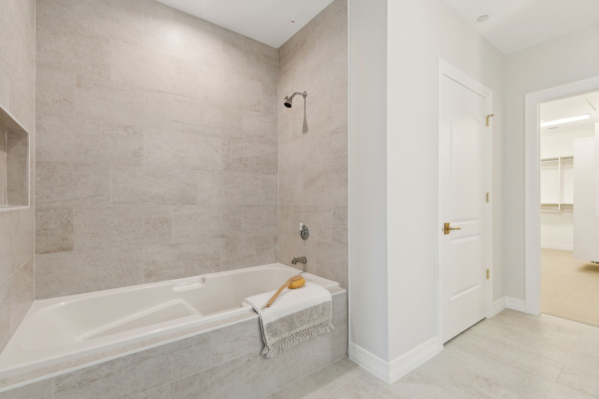 2828 Hood Street 1506