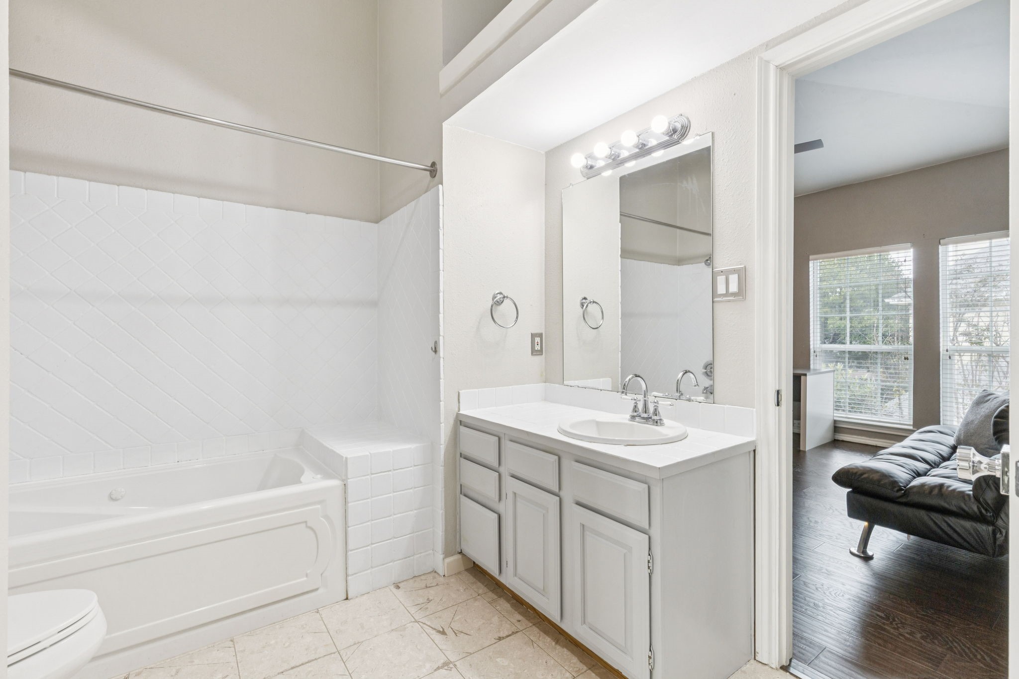 14400 Montfort Drive 1505