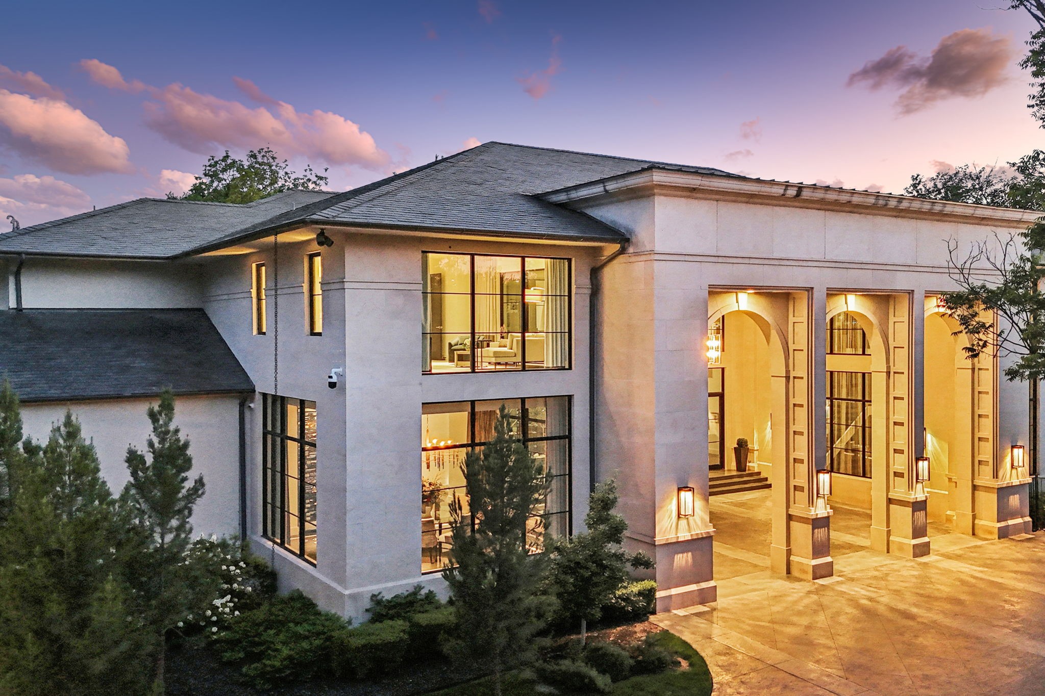5214 Royal Lane