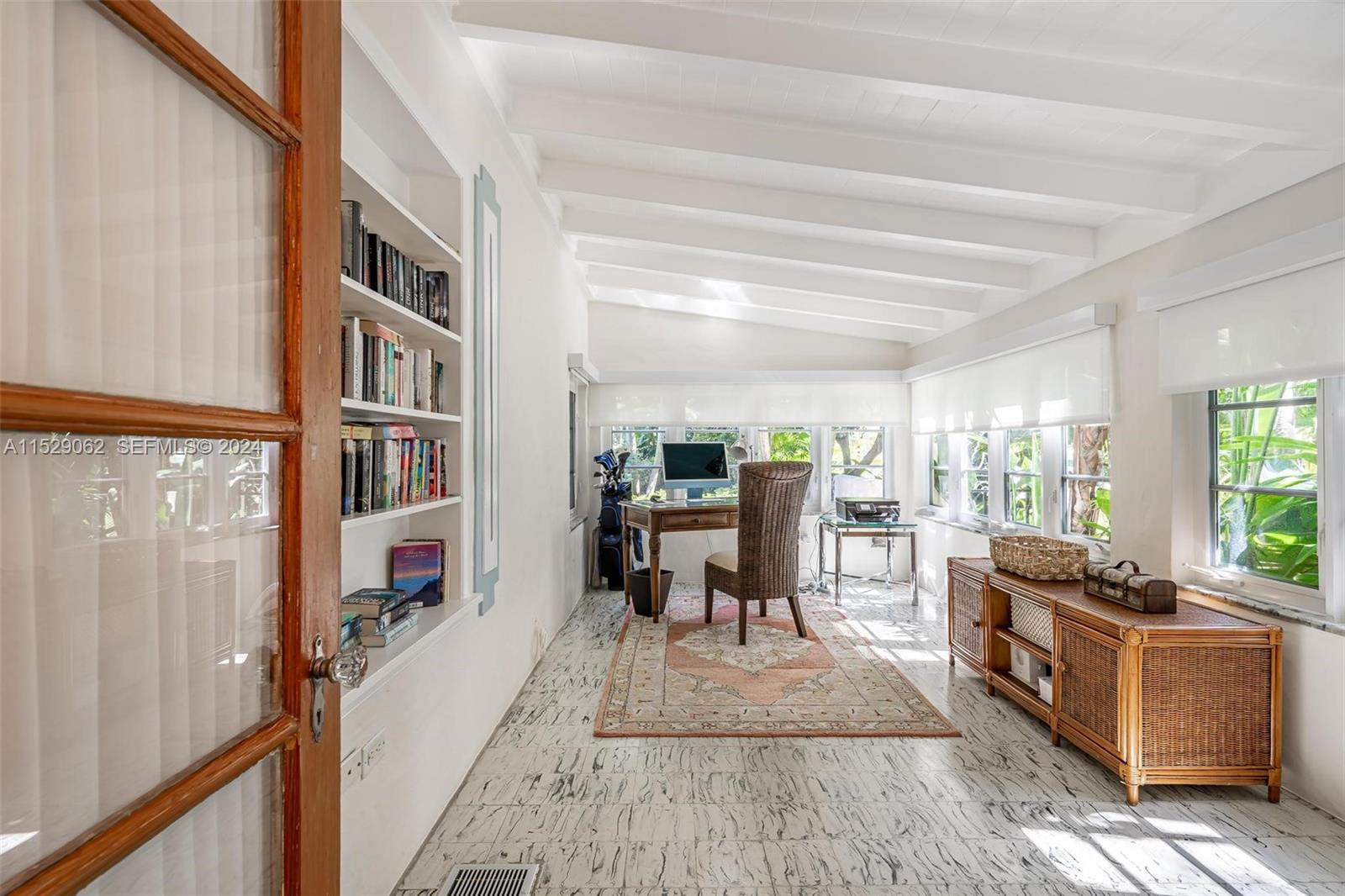469 NE 55th Street